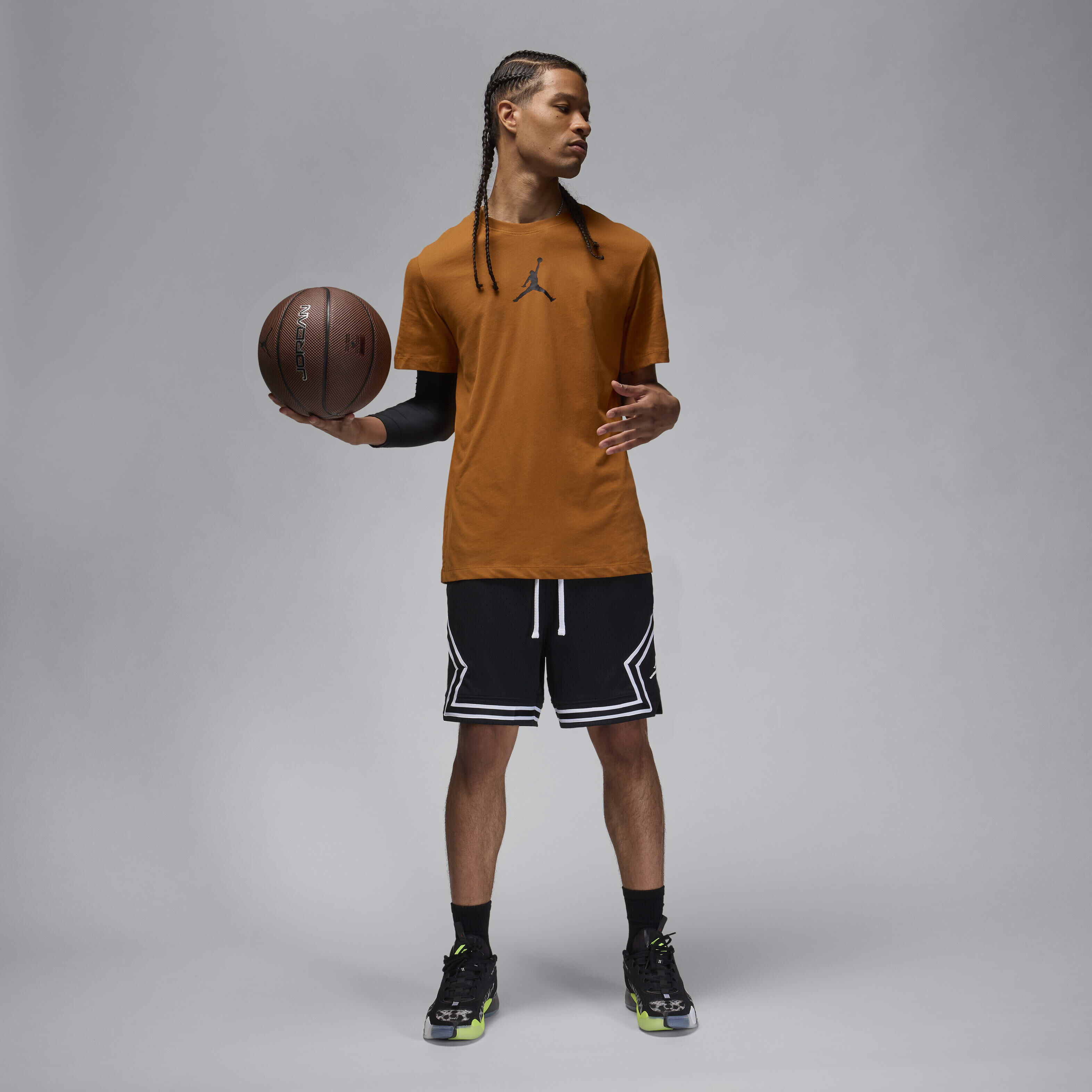 Jordan Jumpman image number 3