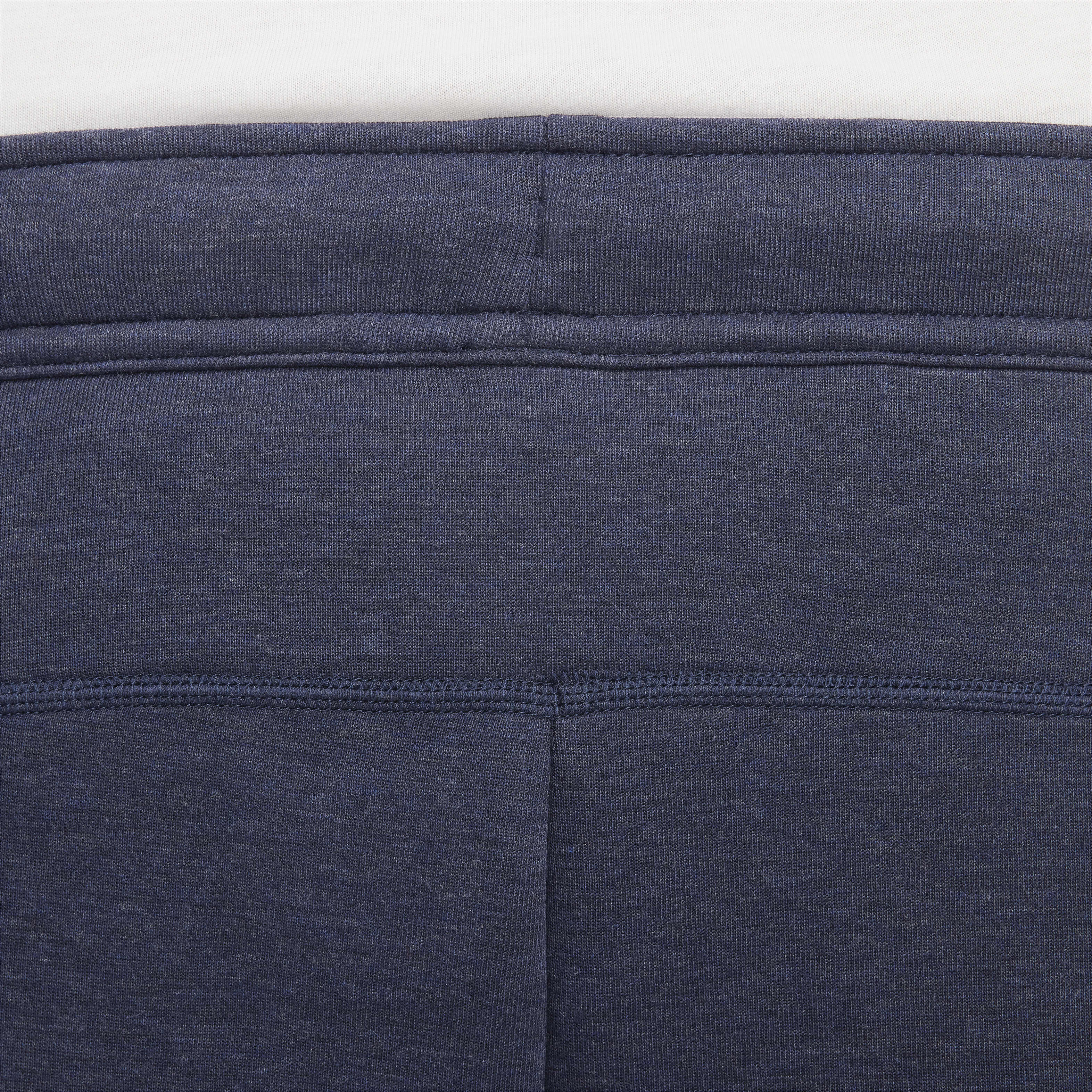 Nike Sportswear Tech Fleece image number 15