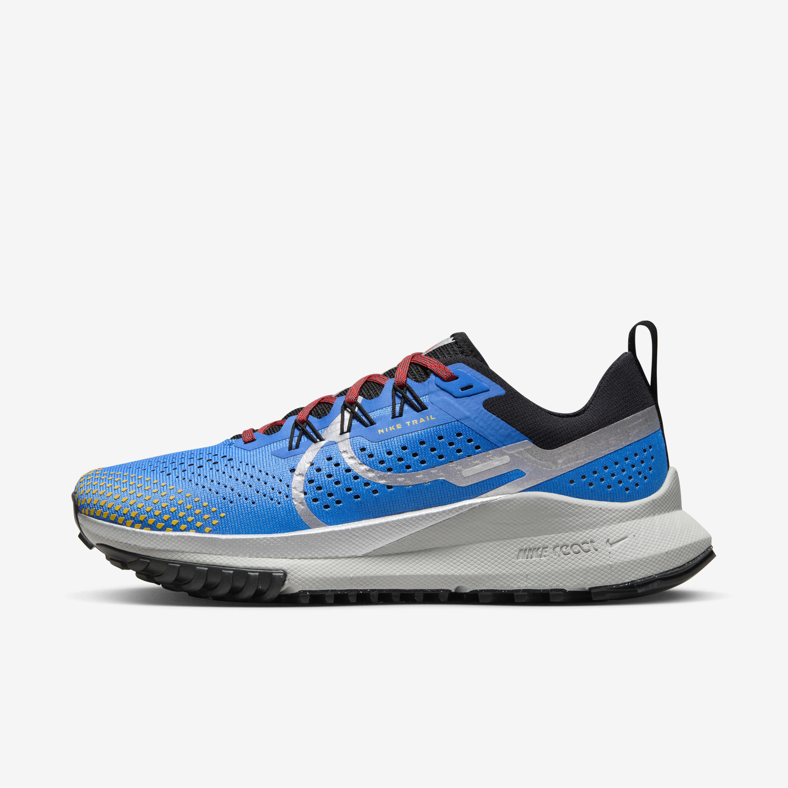 Nike Pegasus Trail 4 image number 0
