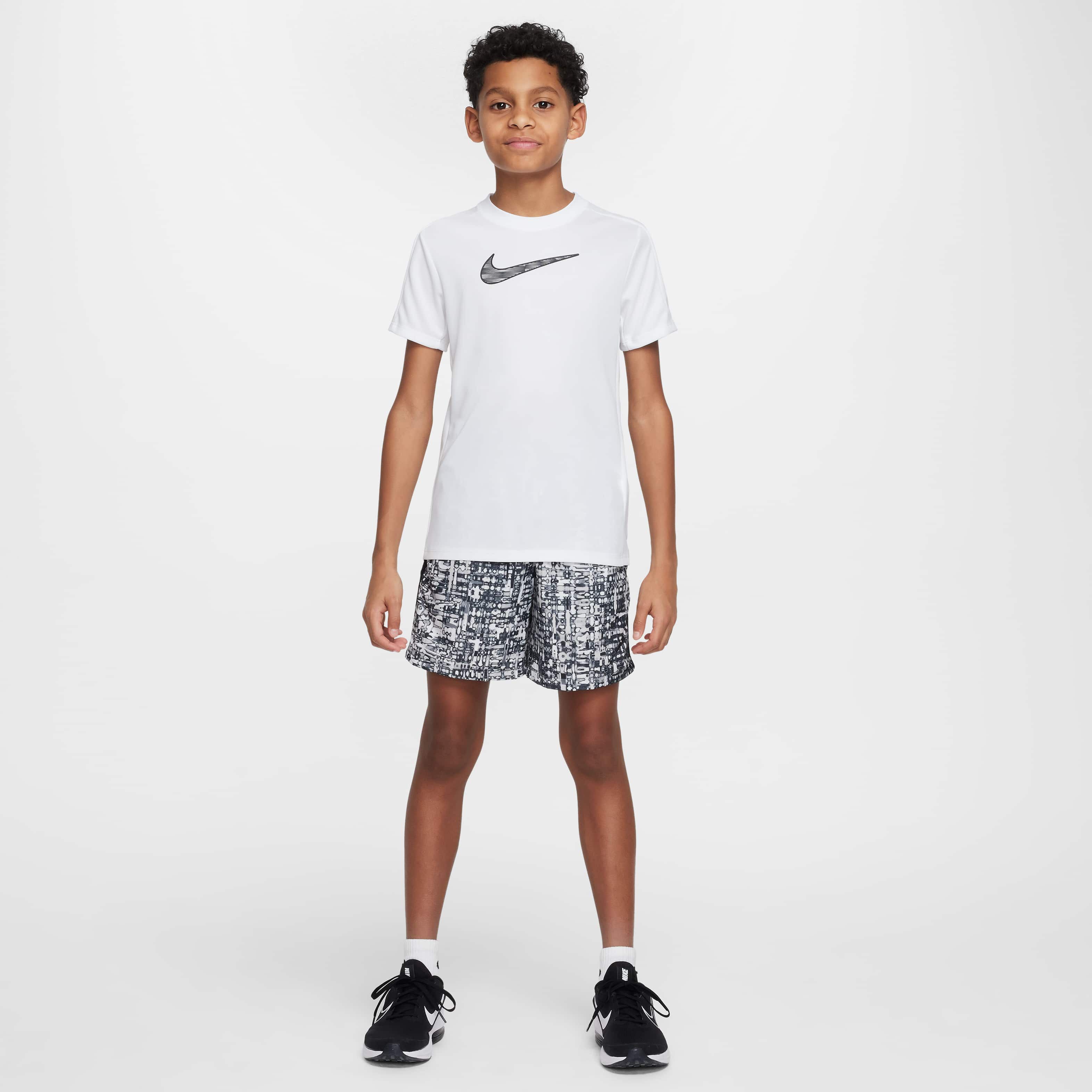 نايكي تروفي23 image number 5