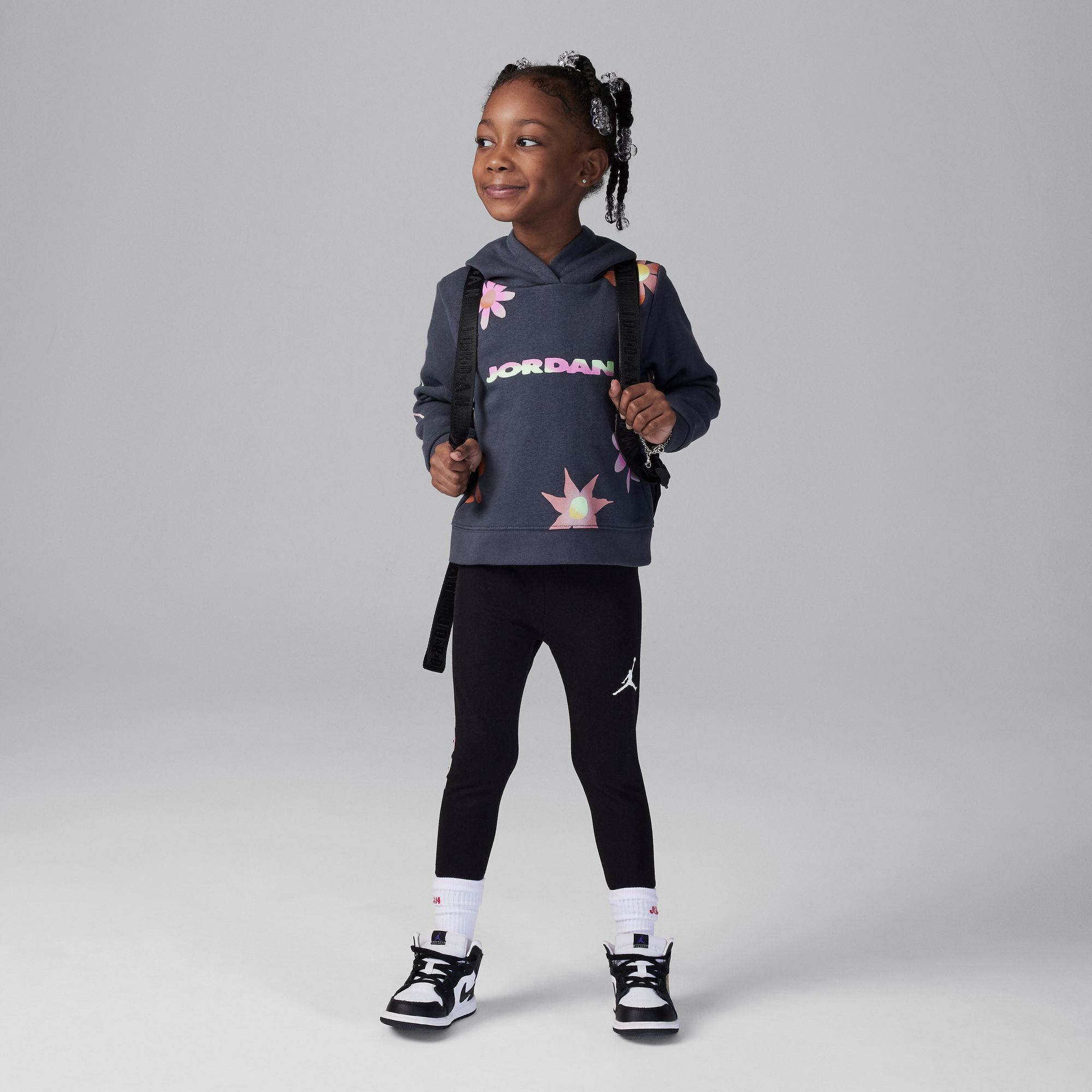 جوردن ديلوريس جوردن فلاورز image number 0