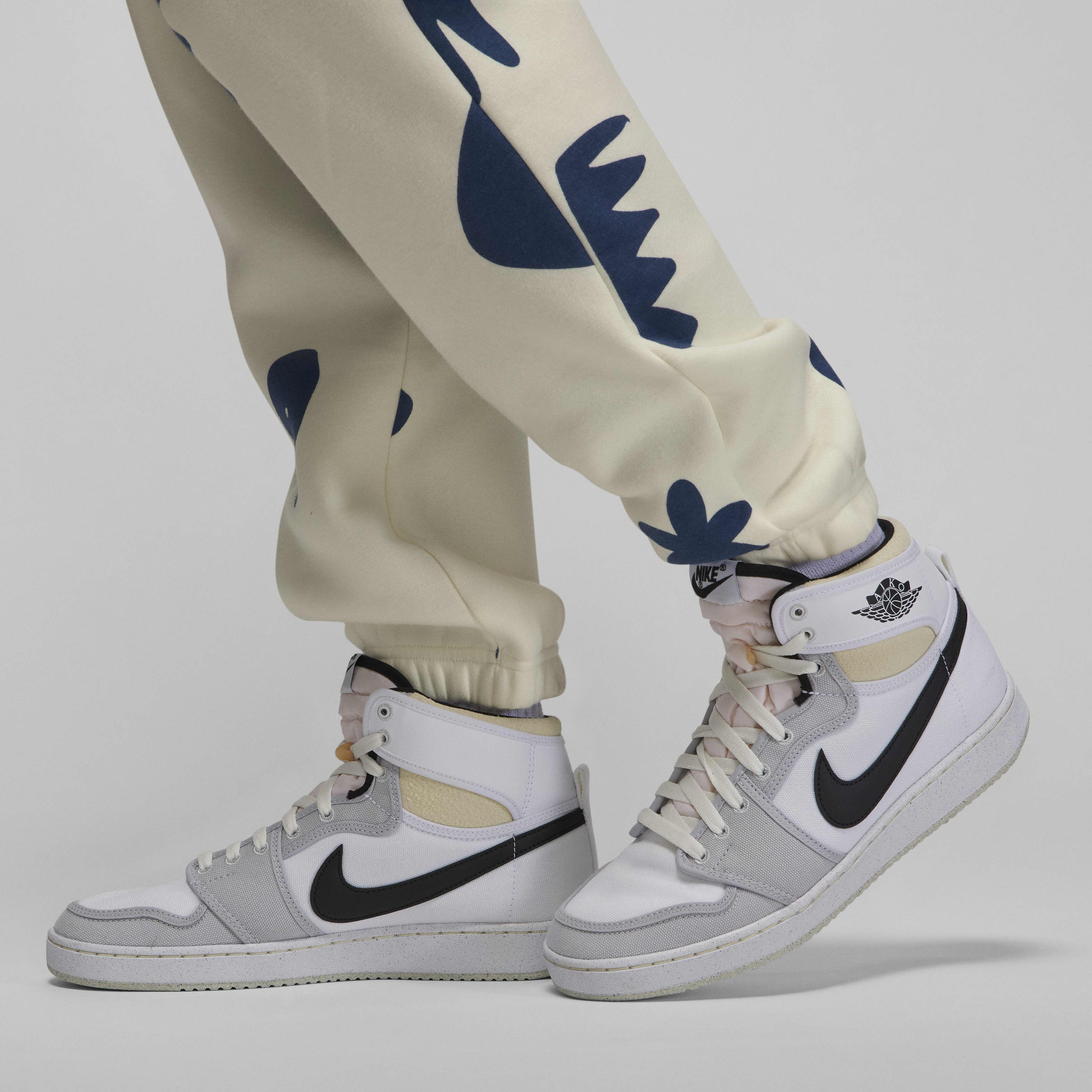 جوردن ارتيست سيريس باي ميا لي image number 3