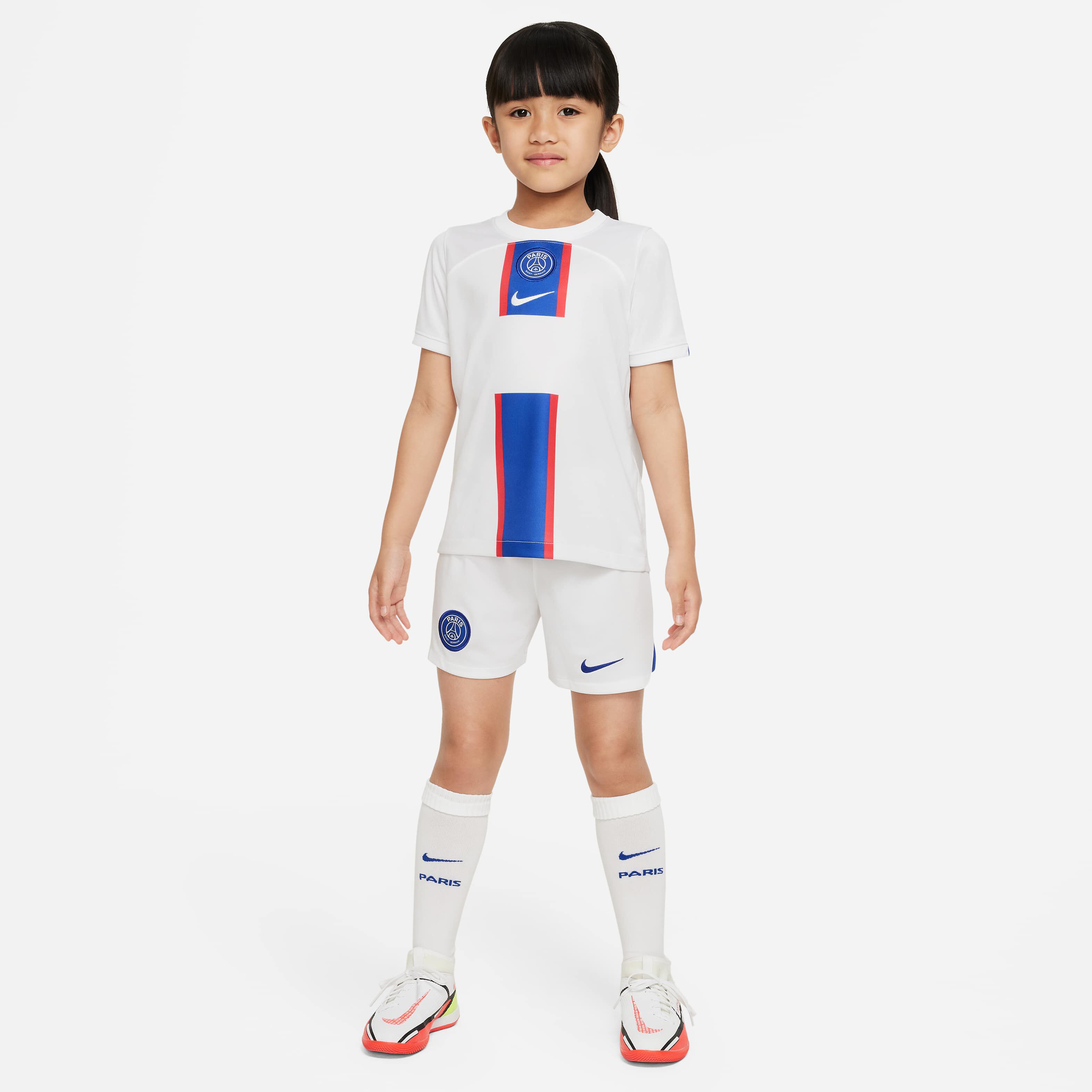 Paris Saint-Germain 2022/23 Third image number 0