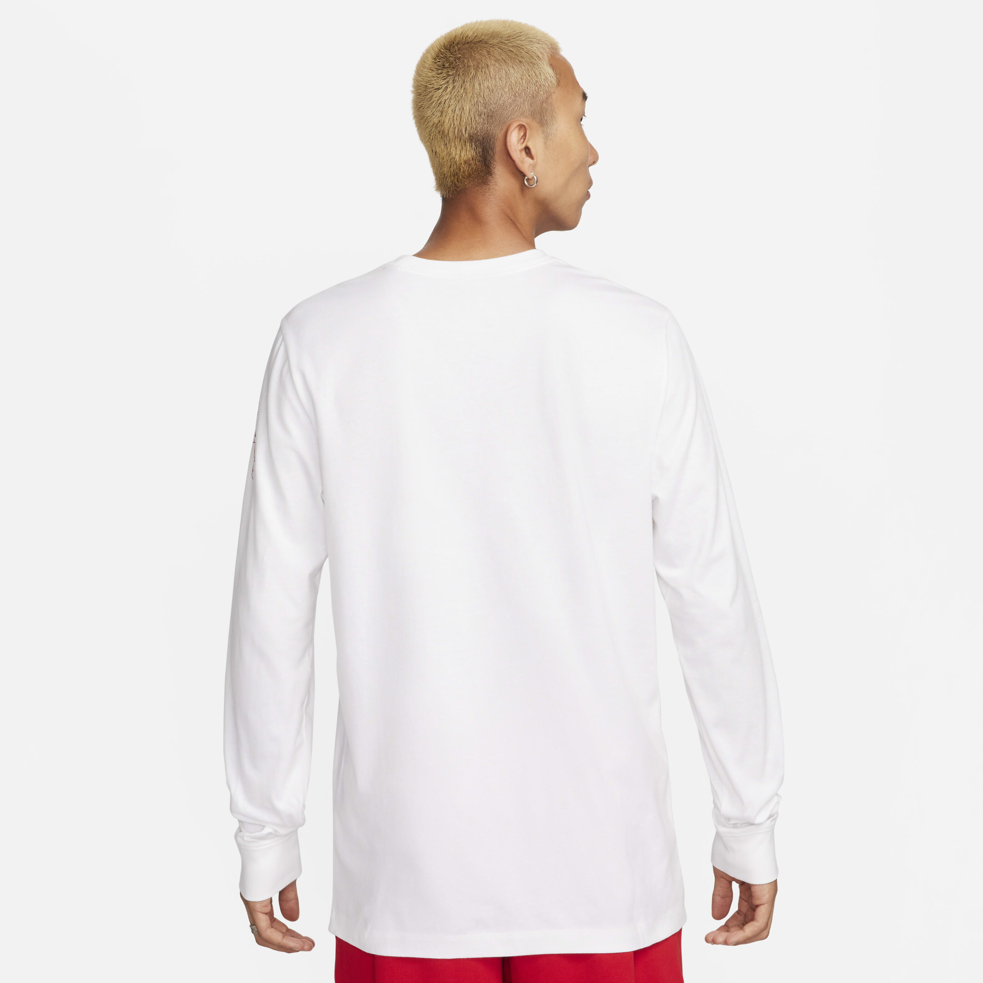 نايكي سبورتسوير image number 1