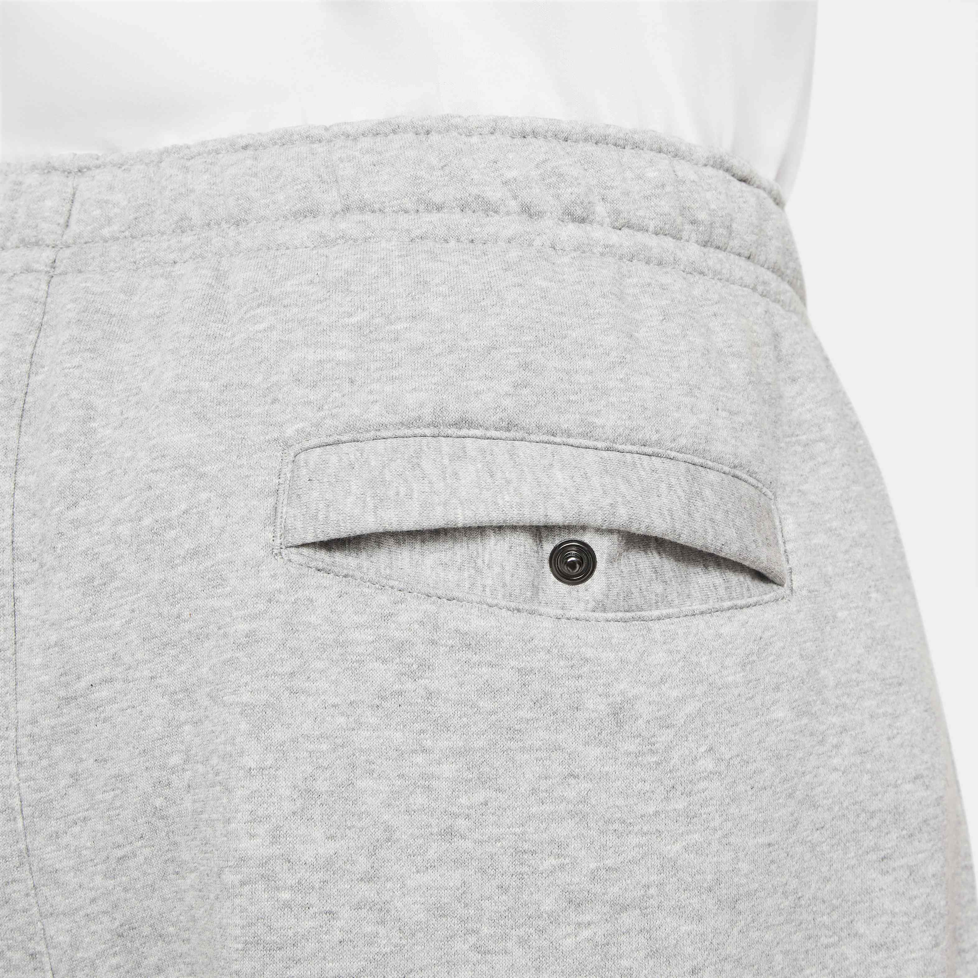 نايكي سبورتسوير كلوب image number 14