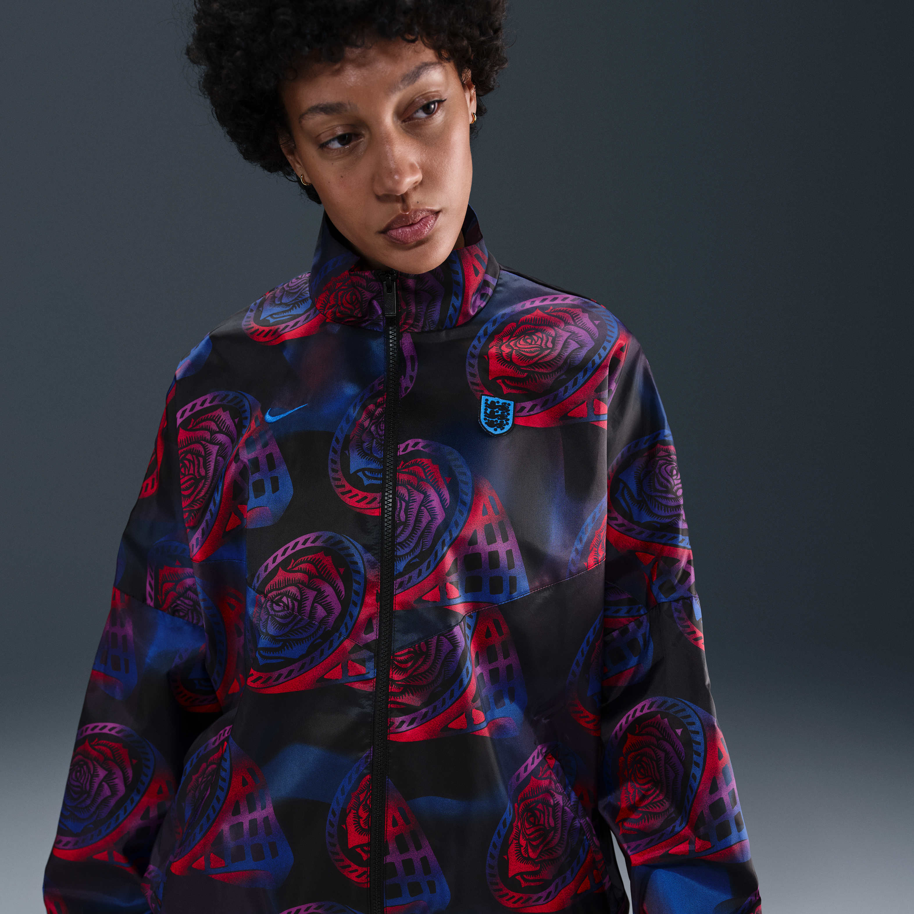 England Essential Windrunner image number 0