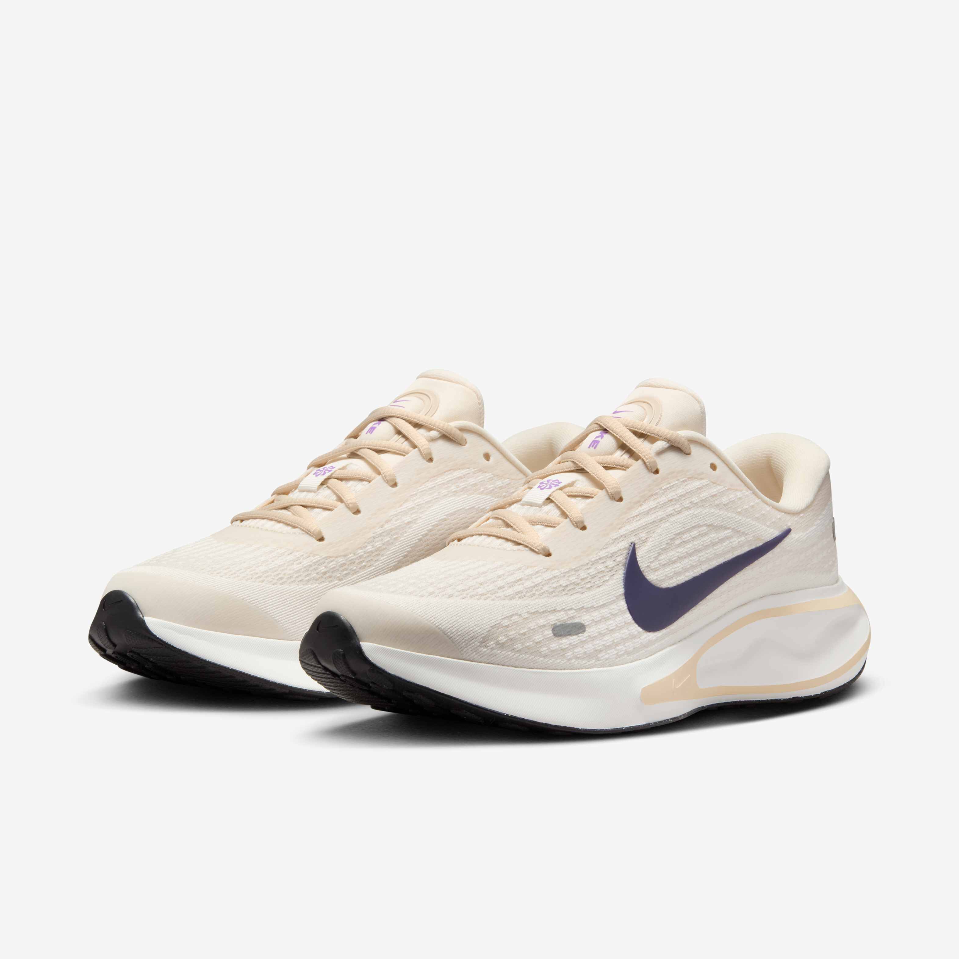 Nike Journey Run image number 4