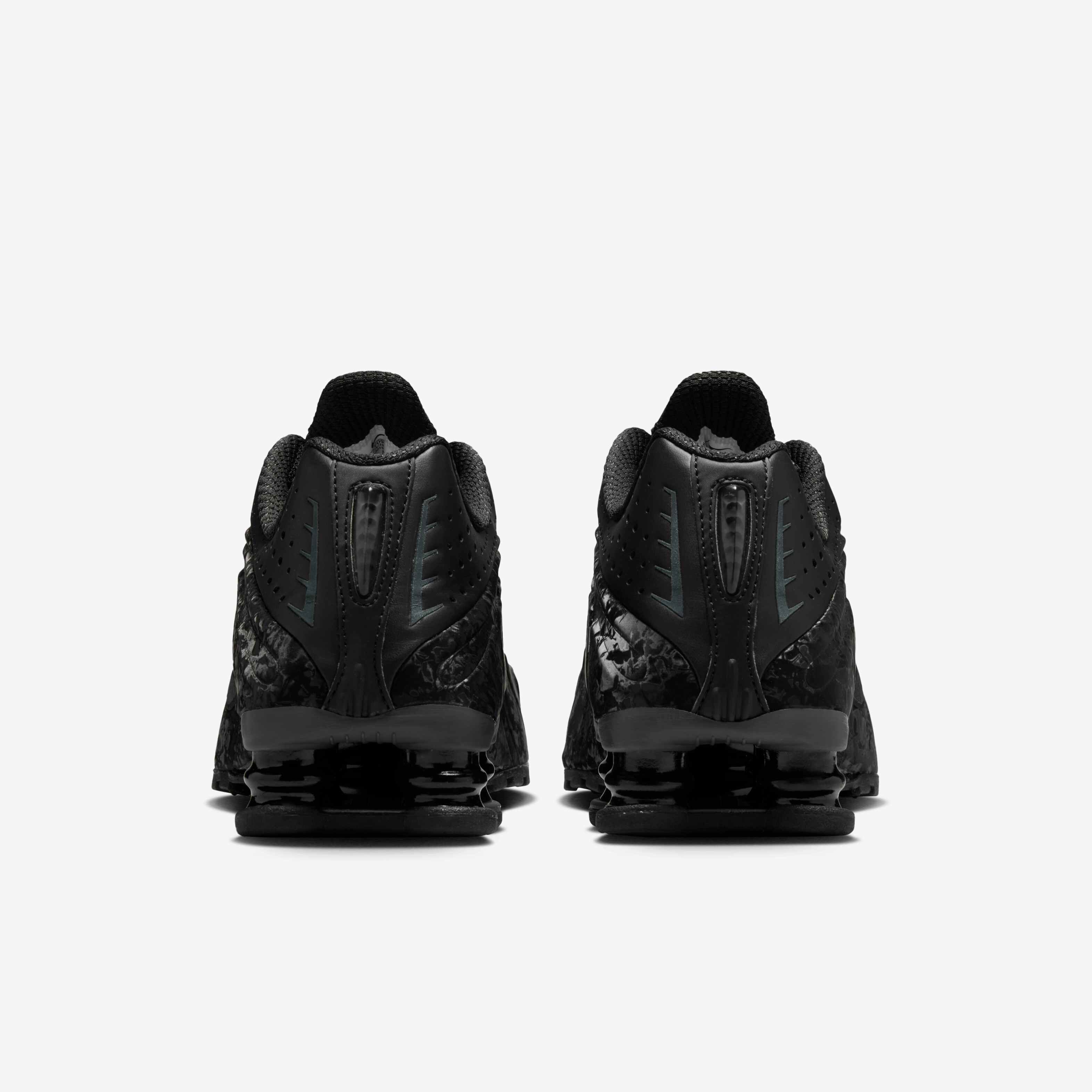 Nike Shox R4 image number 5