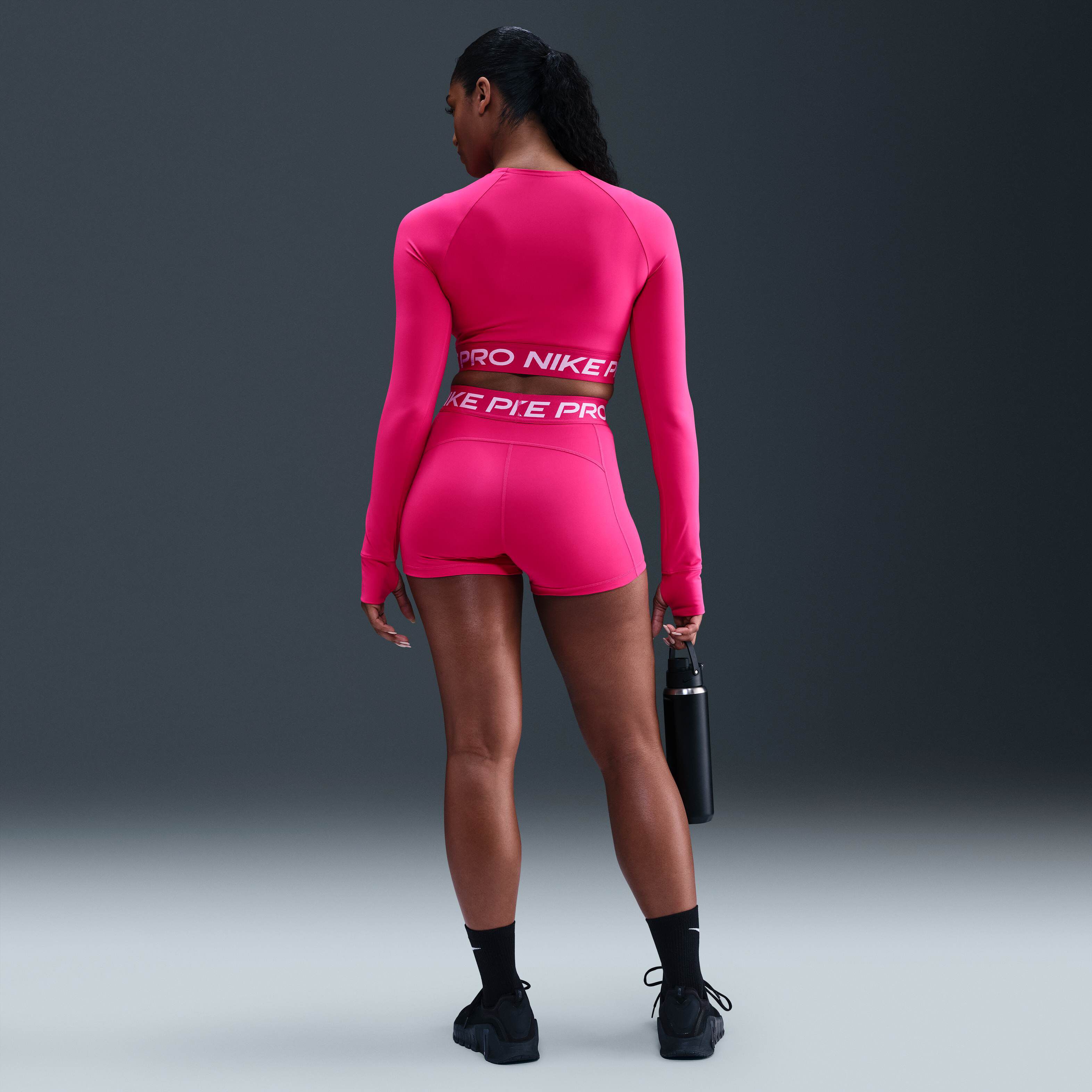 نايكي برو image number 4