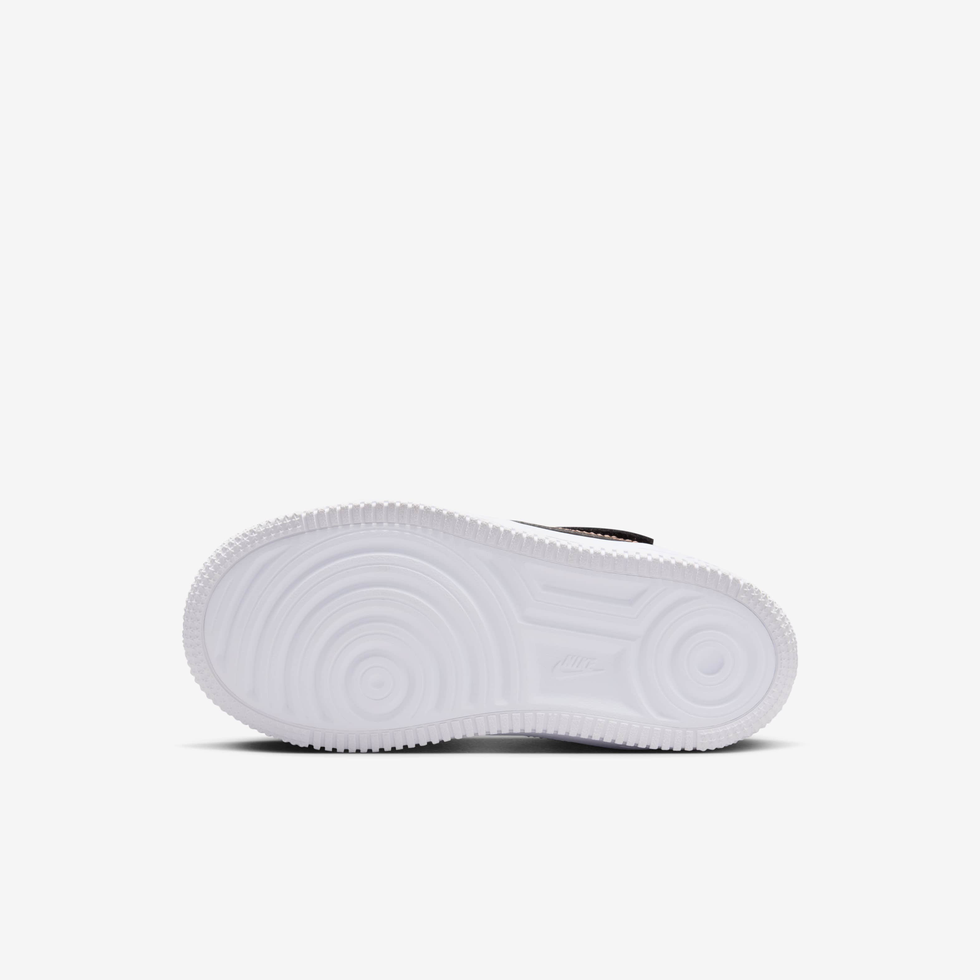 نايكي فورس 1 لو ايزي اون image number 1