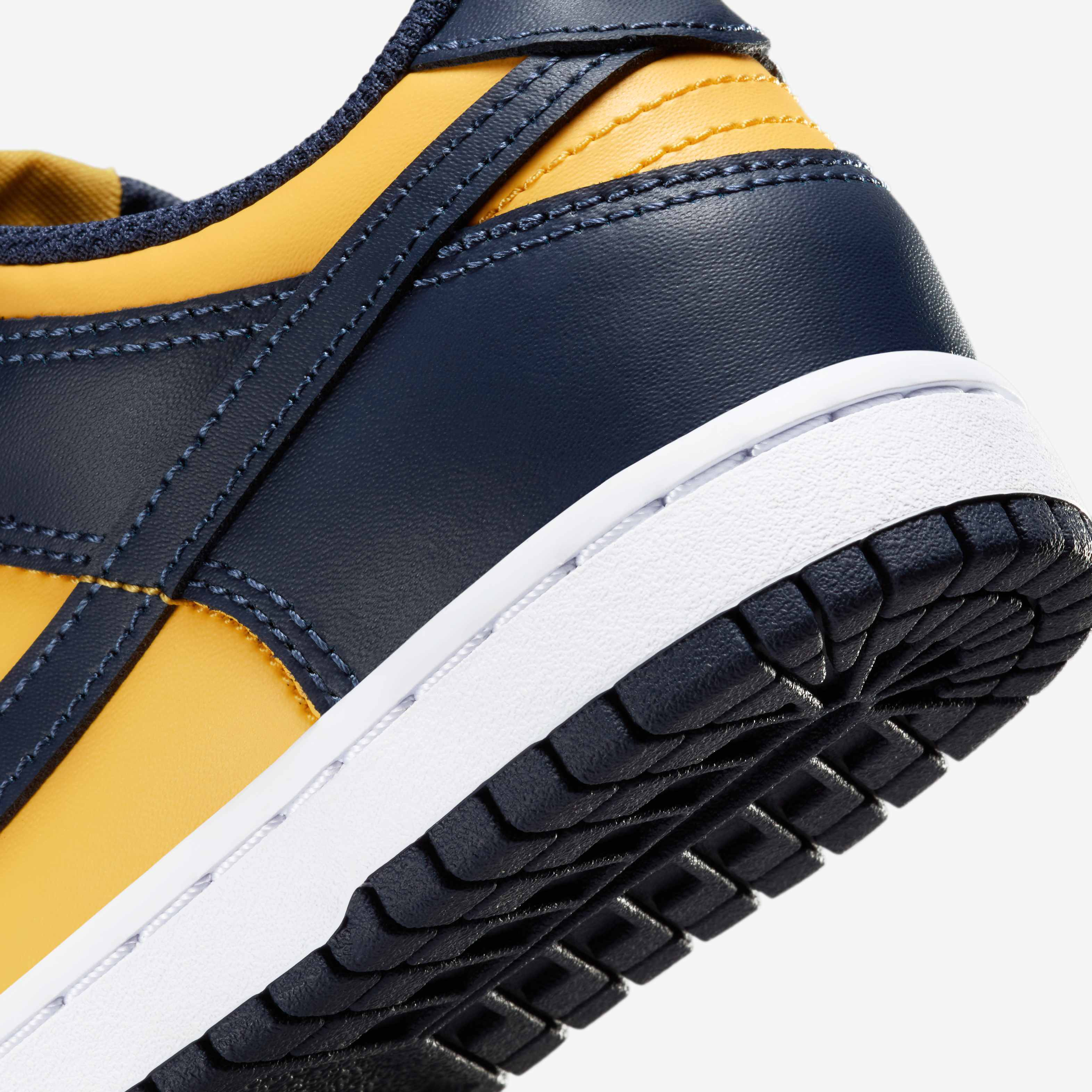 نايكي دانك لو image number 7