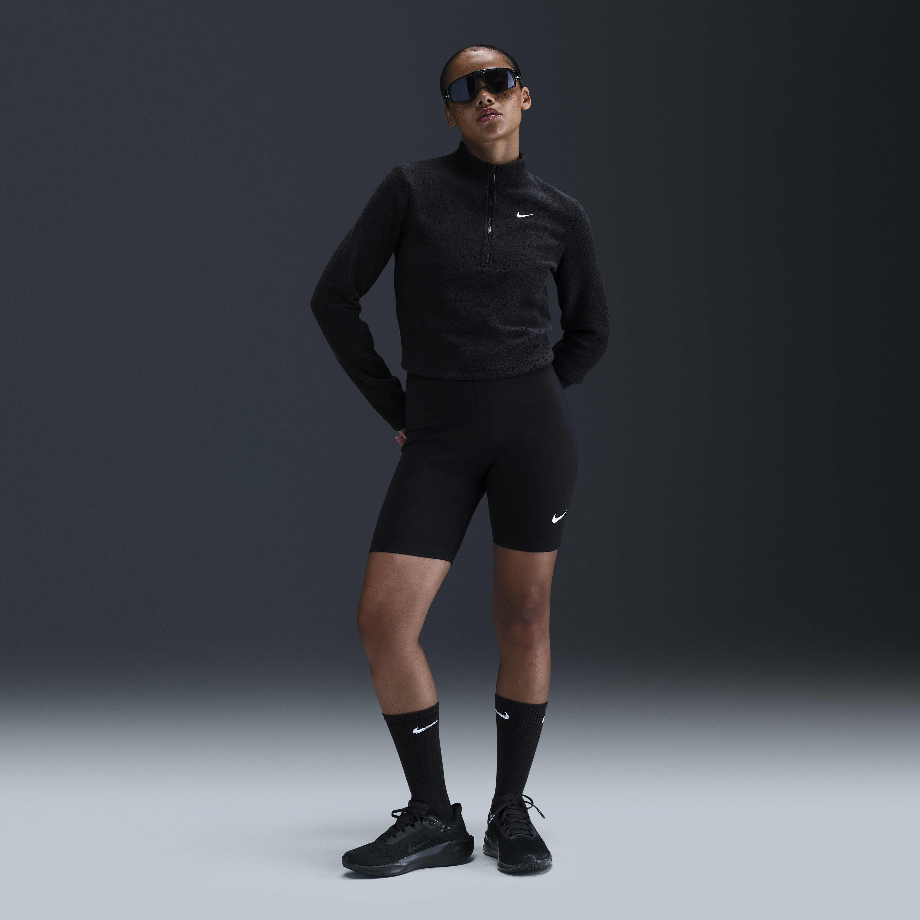 نايكي سبورتسوير فينكس بلش image number 3