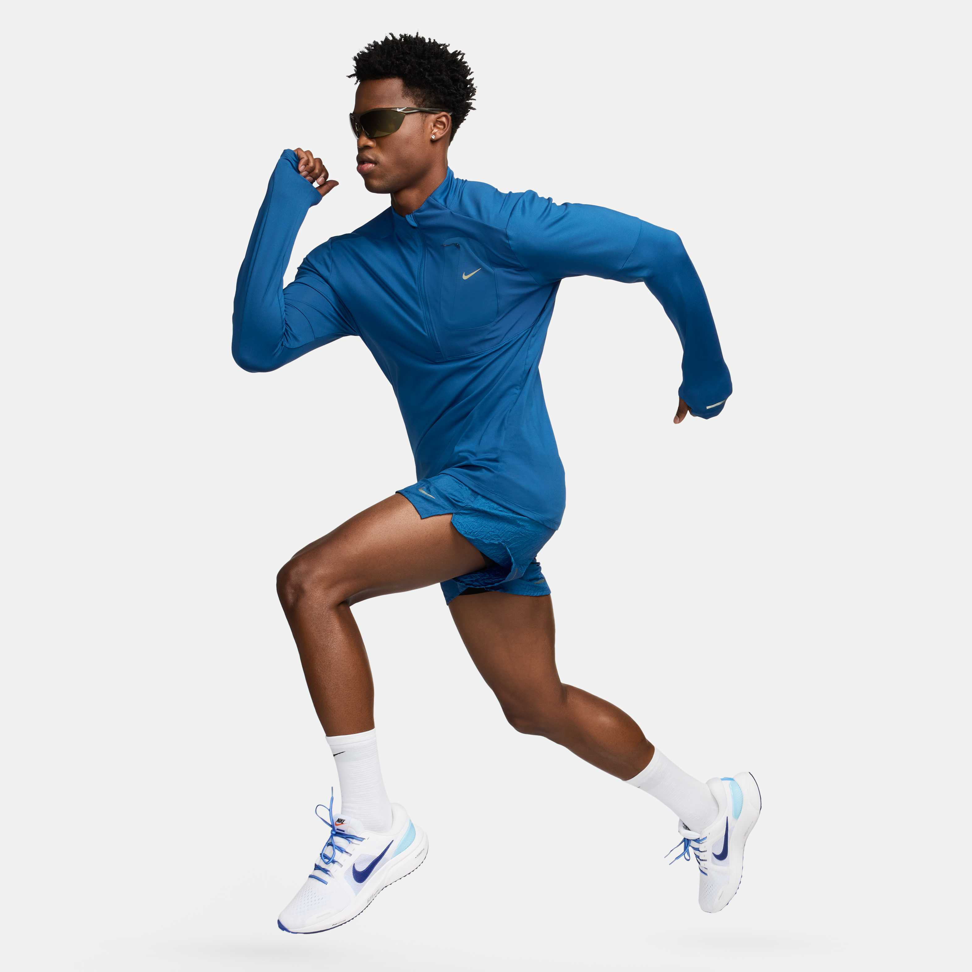 Nike Running Division image number 8