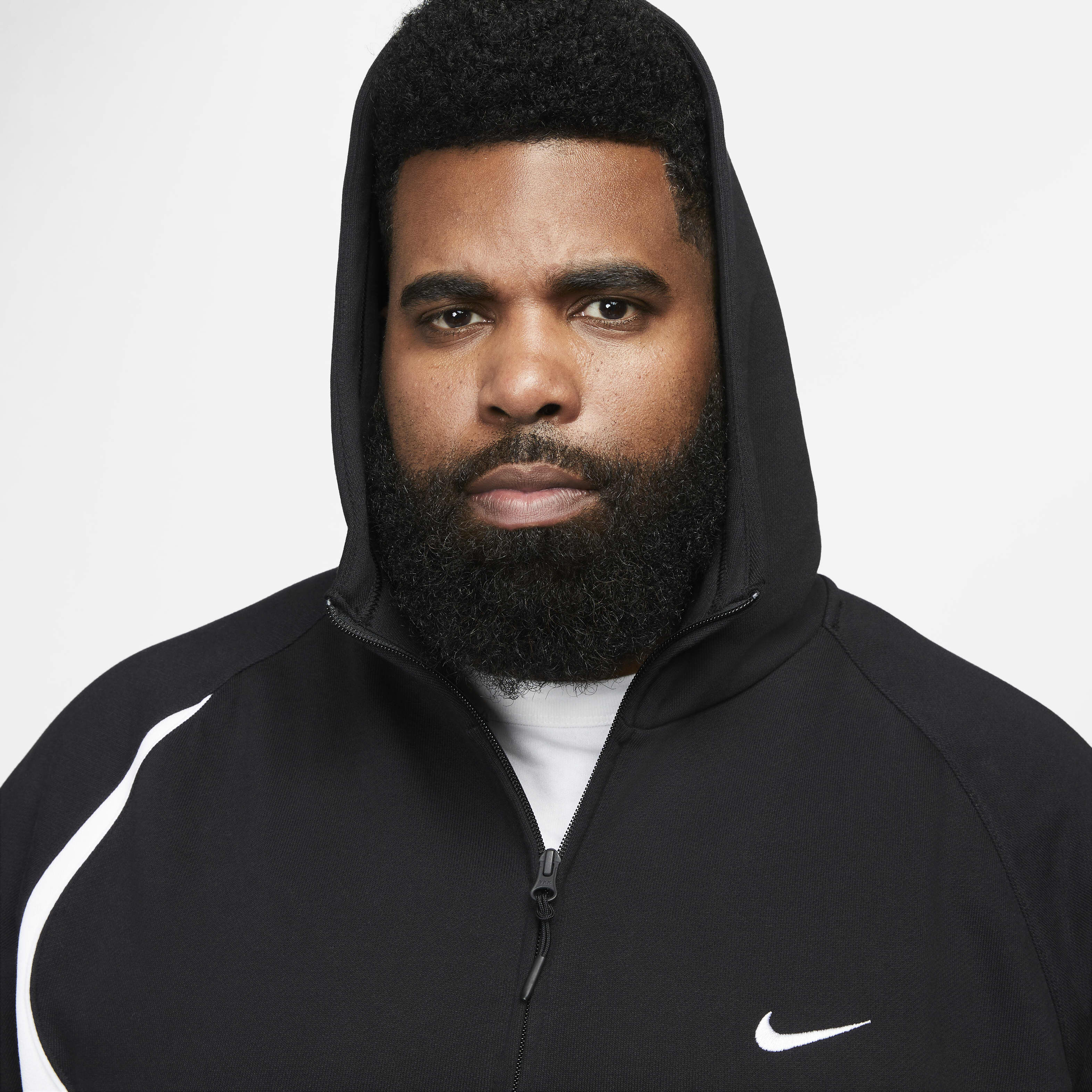 نايكي سووش image number 9