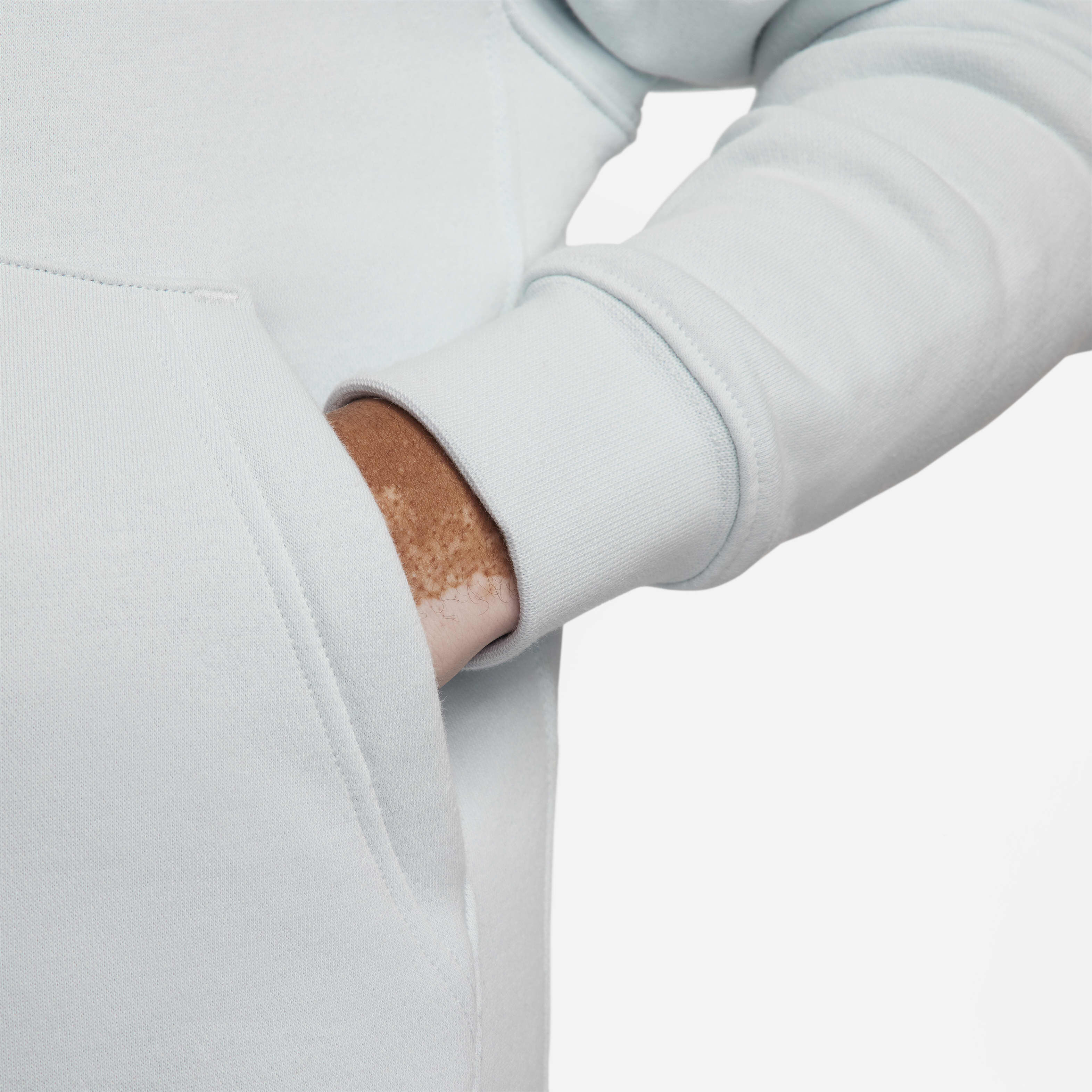 نايكي سبورتسوير كلوب فليس image number 5