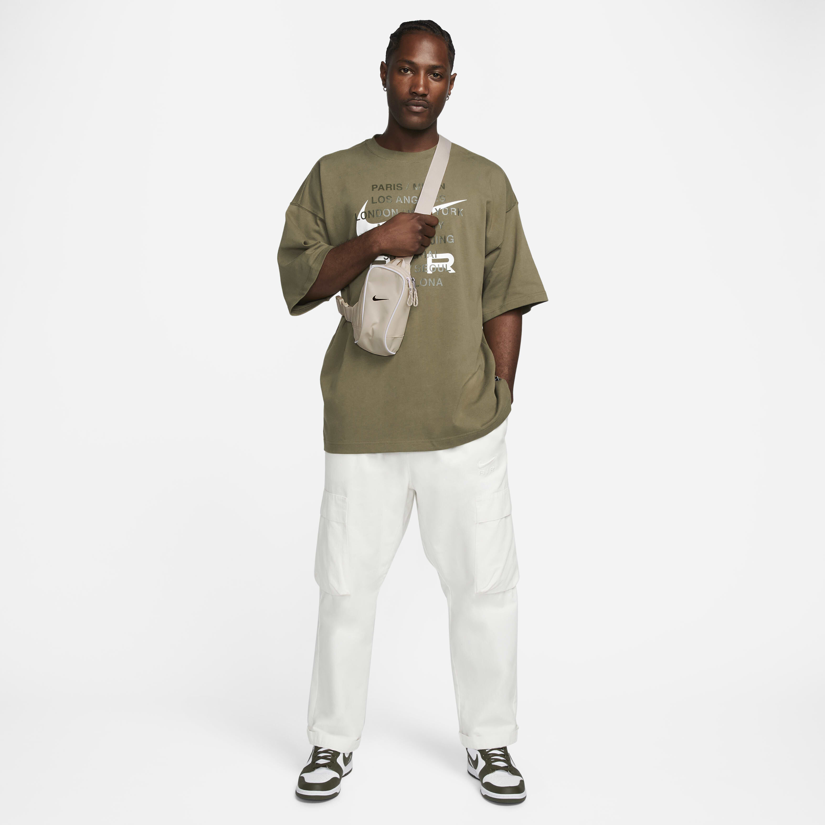 Nike Sportswear Essentials image number 8