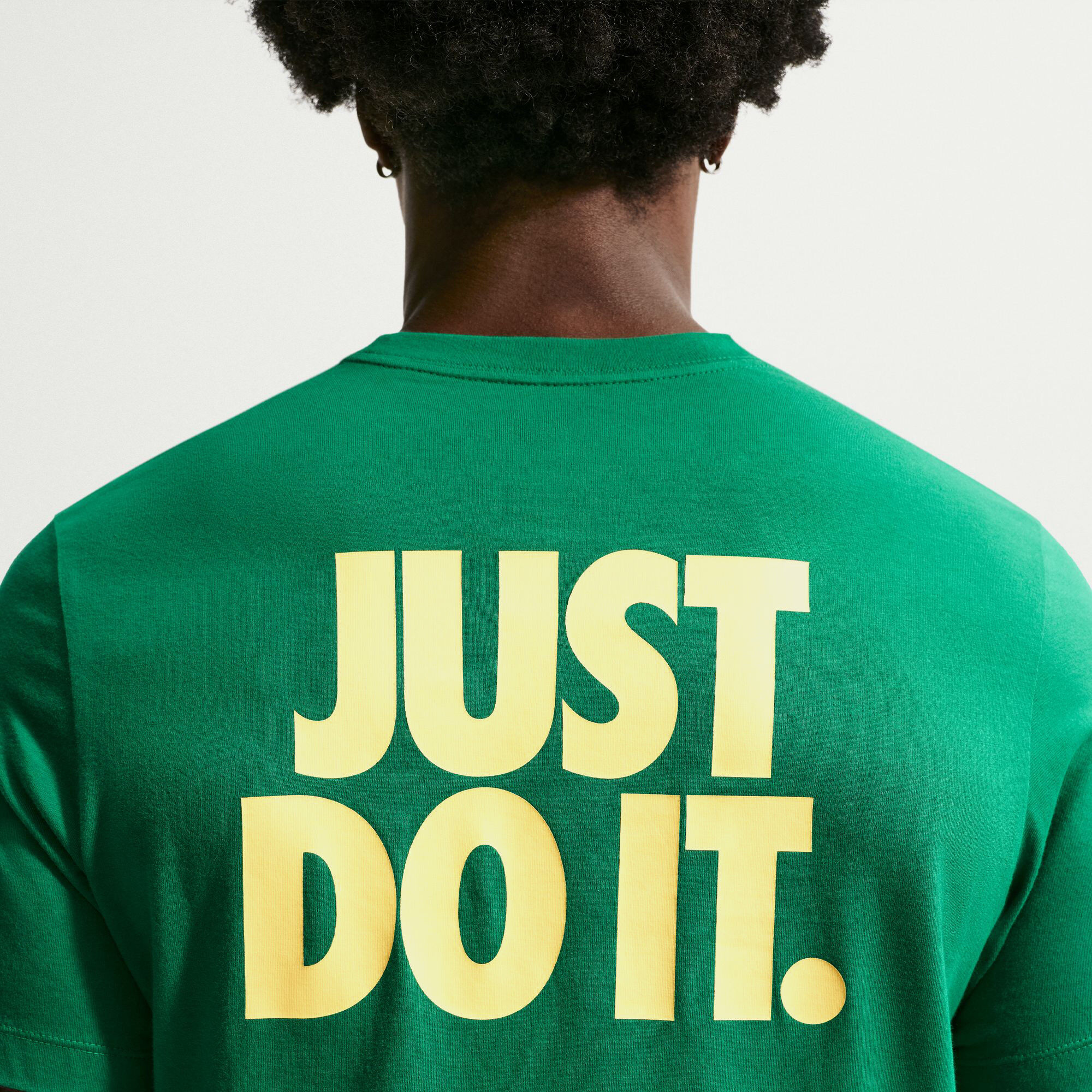 نايكي سبورتسوير image number 3