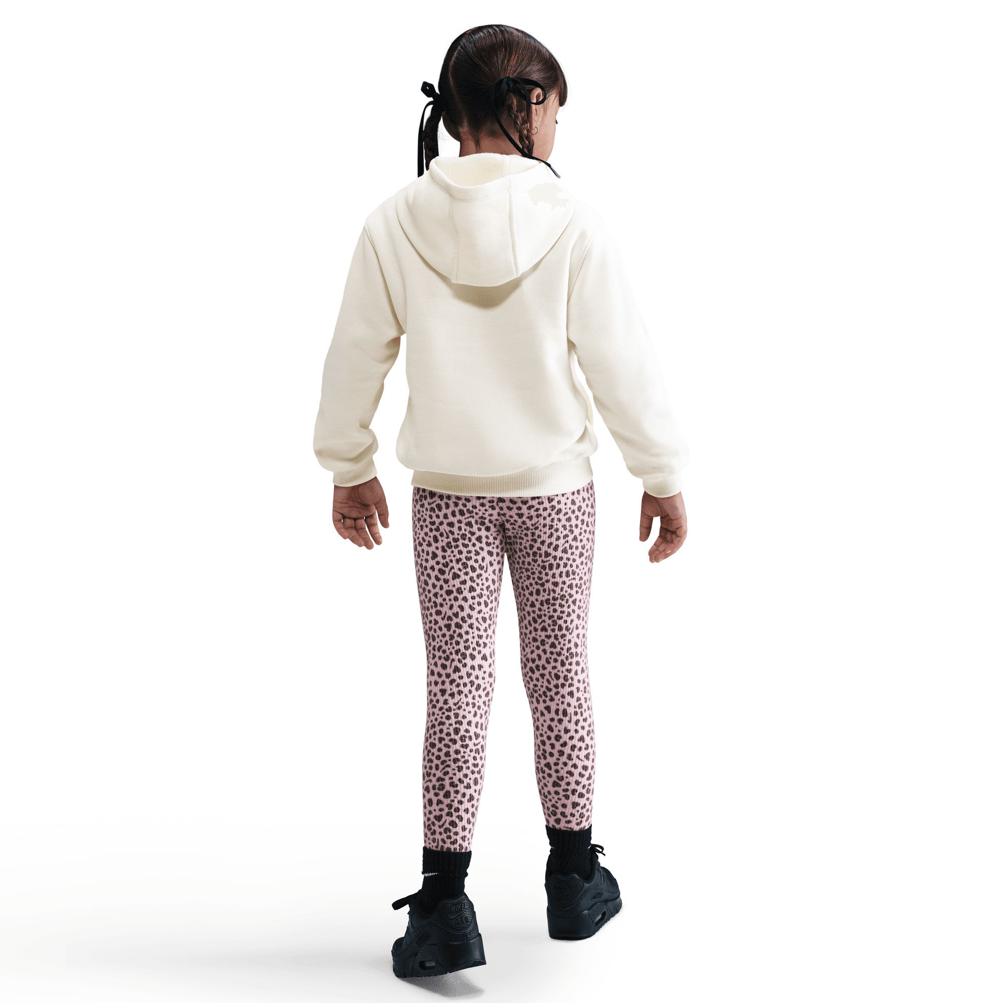 Nike Wild Warmth image number 2