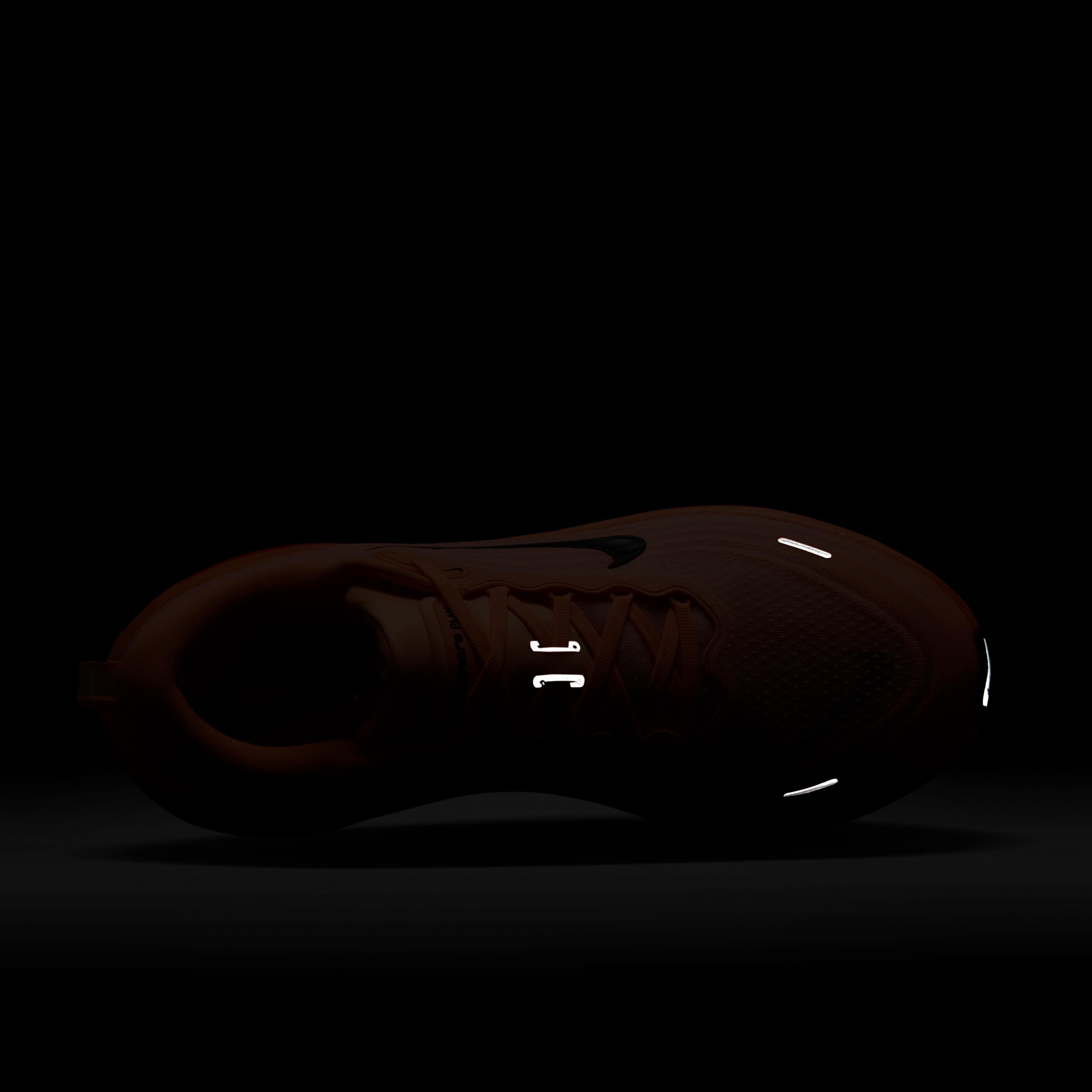 نايكي فوميرو بلس image number 8