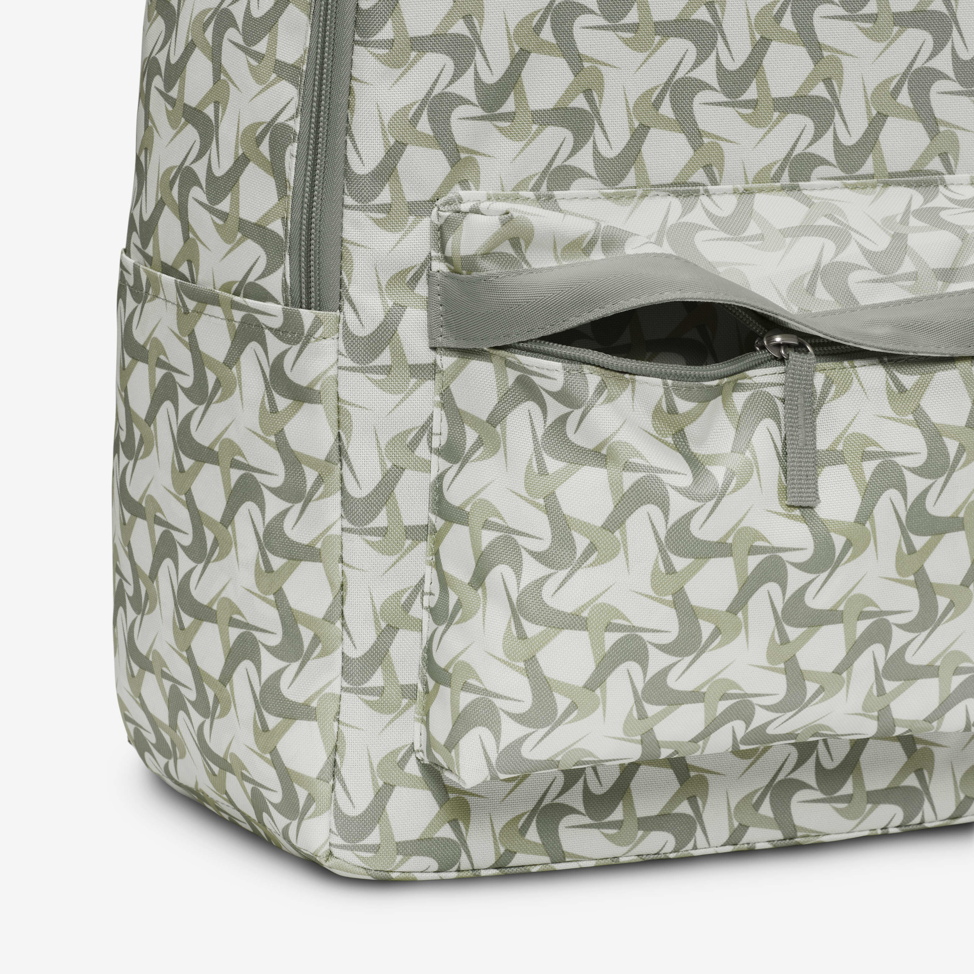 نايكي هيرتدج image number 5