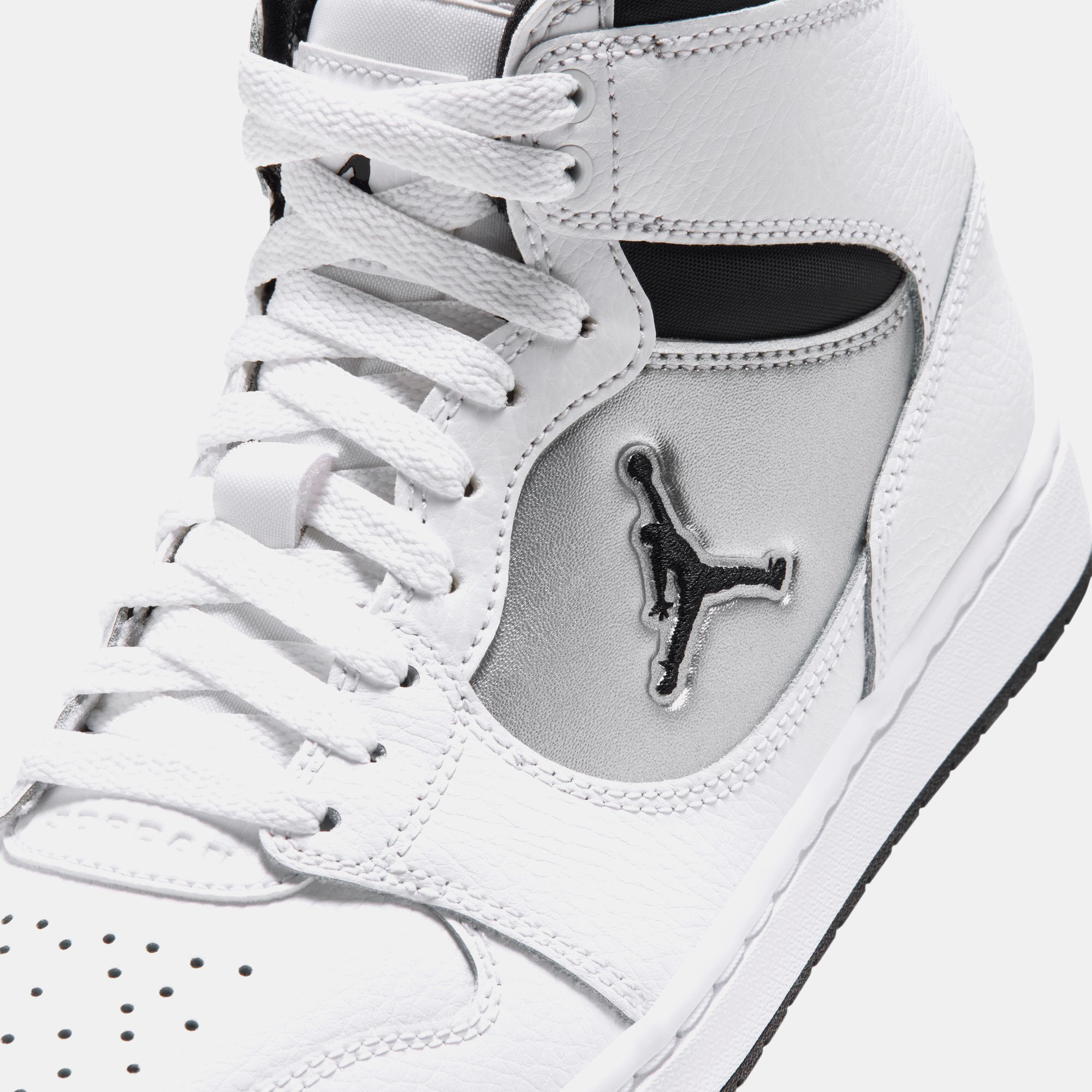 Jordan Court Connect Mid image number 9
