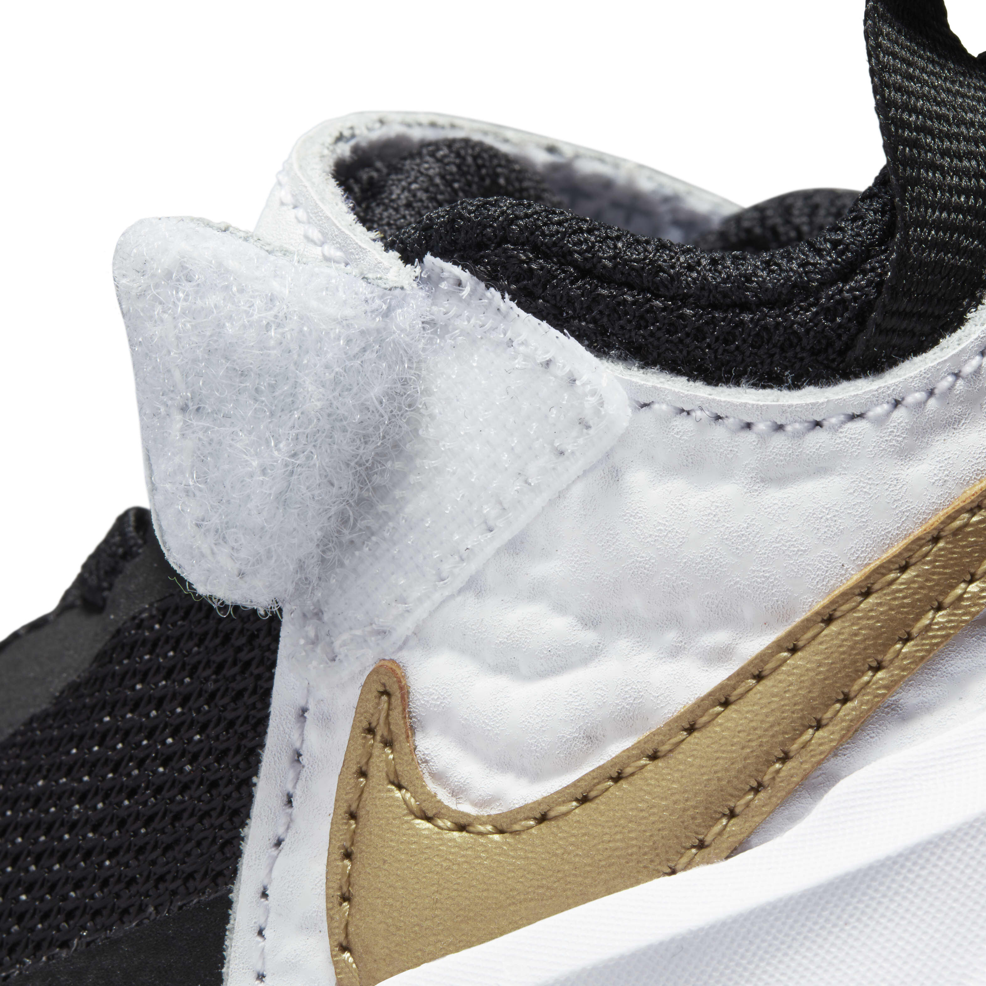 نايكي تيم هاسل دي 12 image number 7