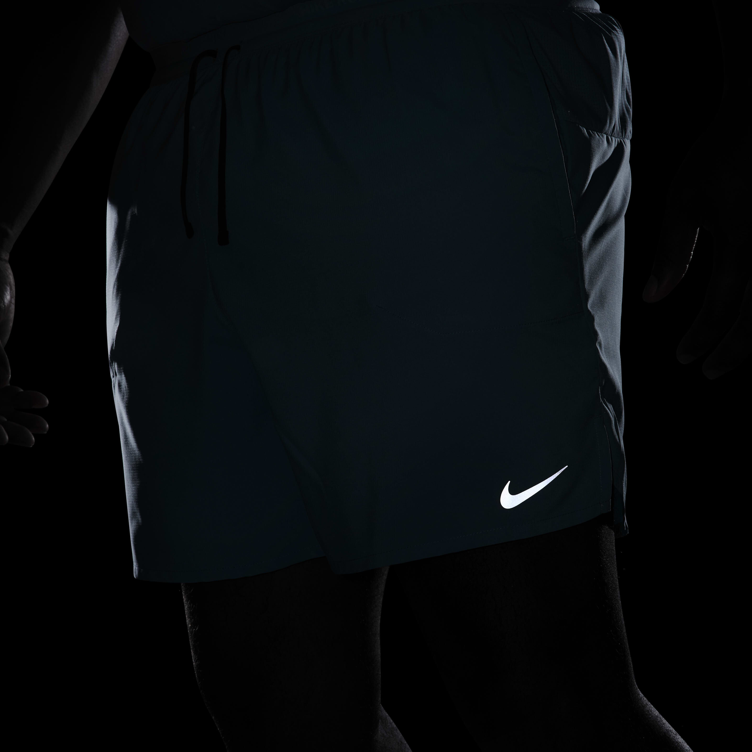 Nike Stride image number 16