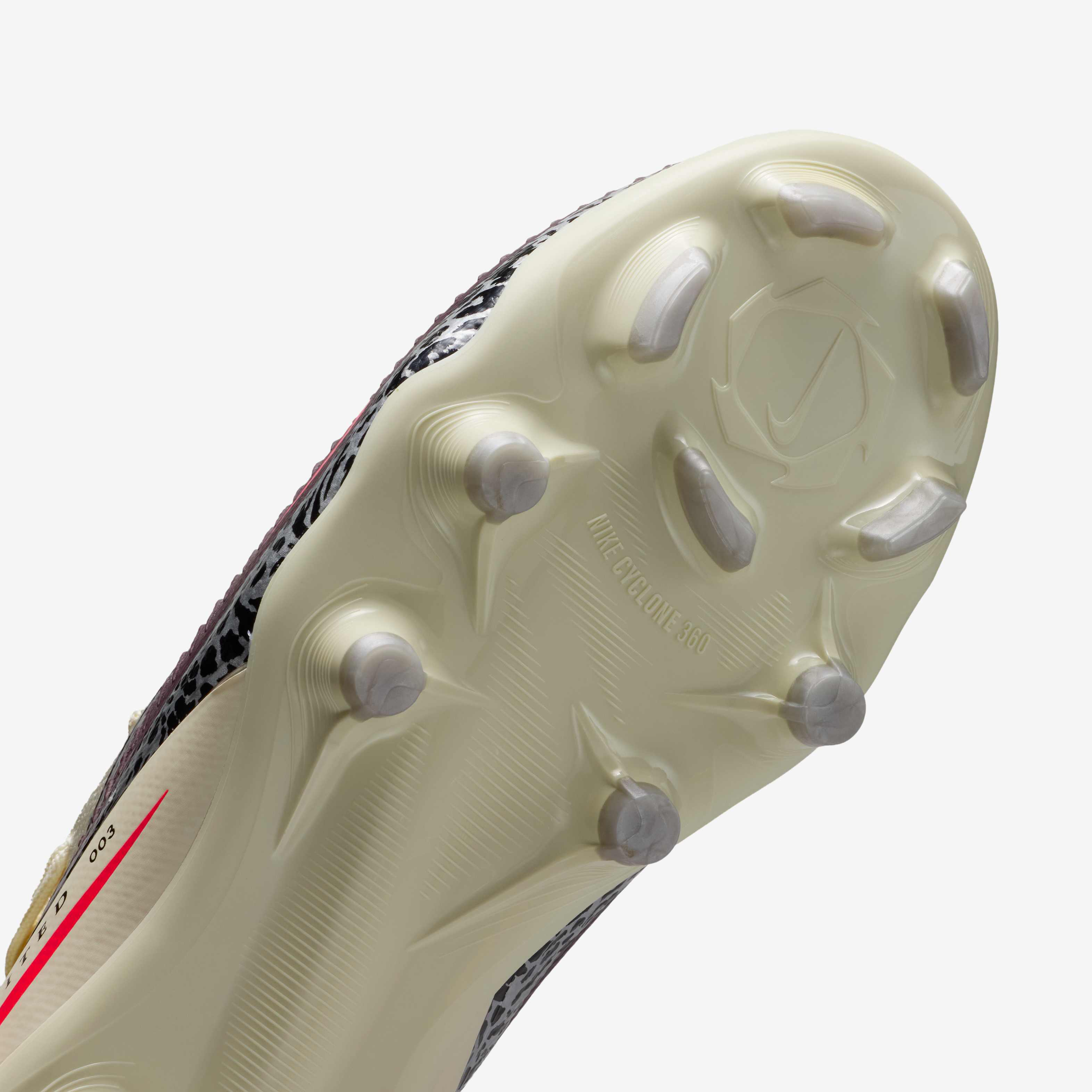 Nike United Jr Phantom 6 Low Pro image number 6