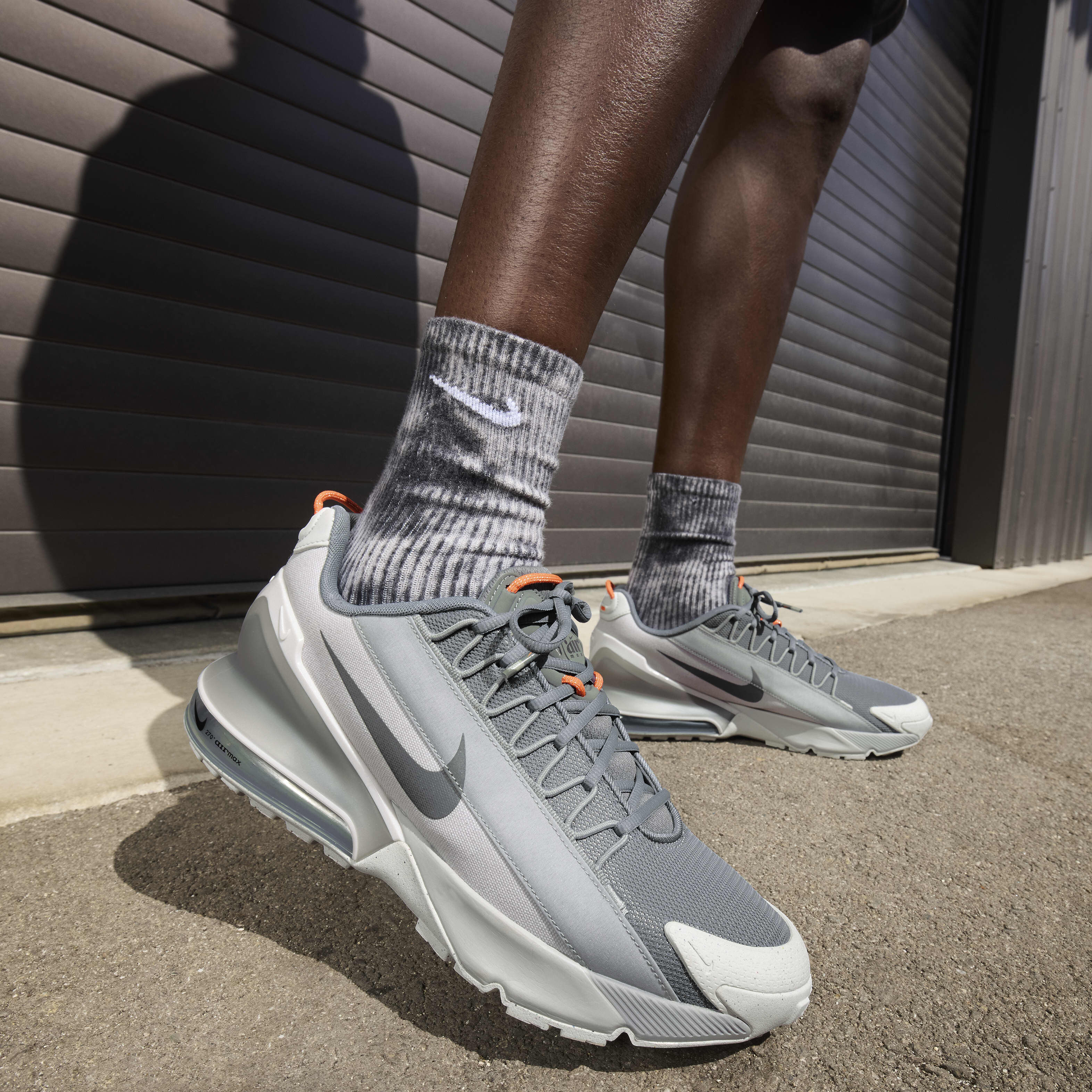 اير ماكس بولس روم image number 9