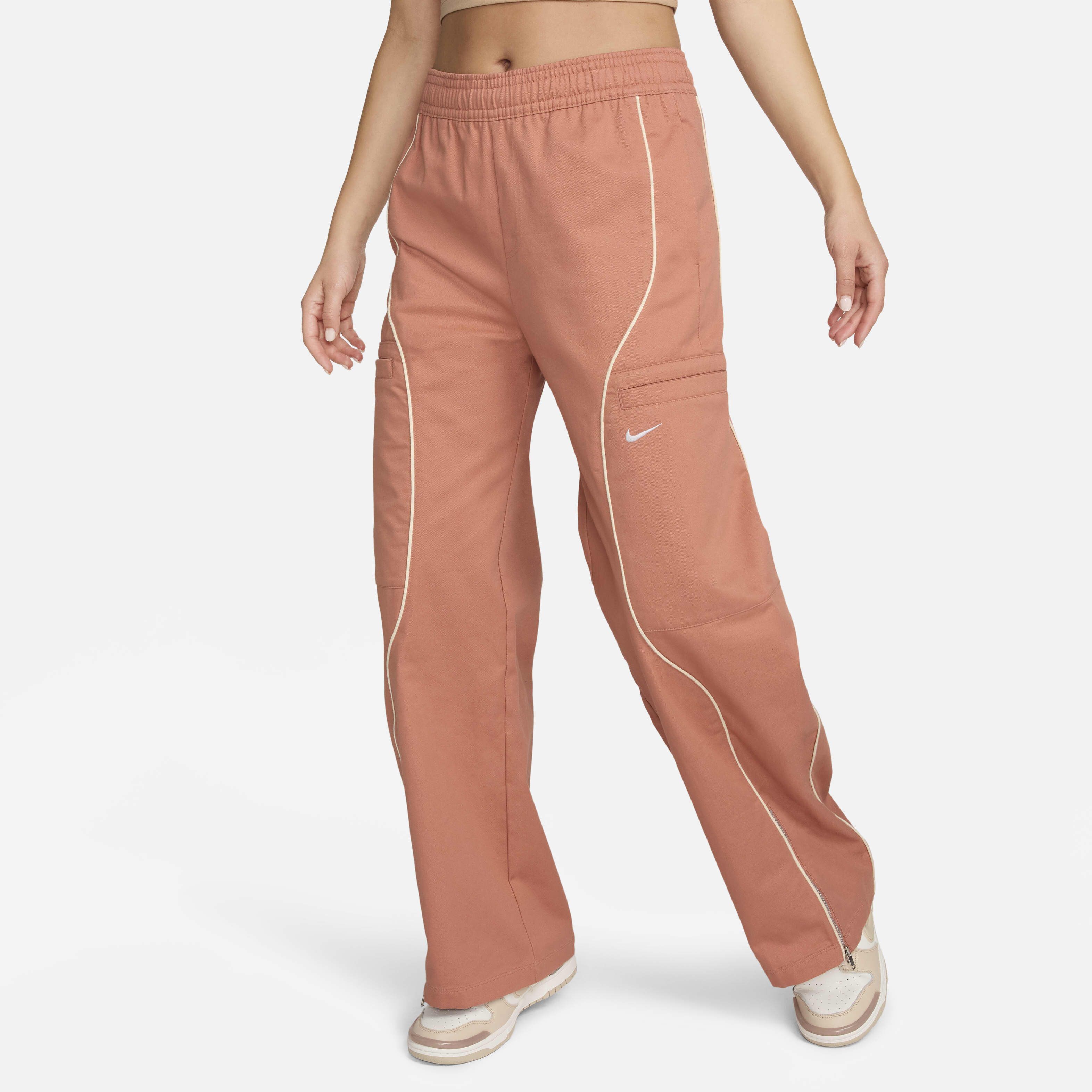 Nike Sportswear image number 0