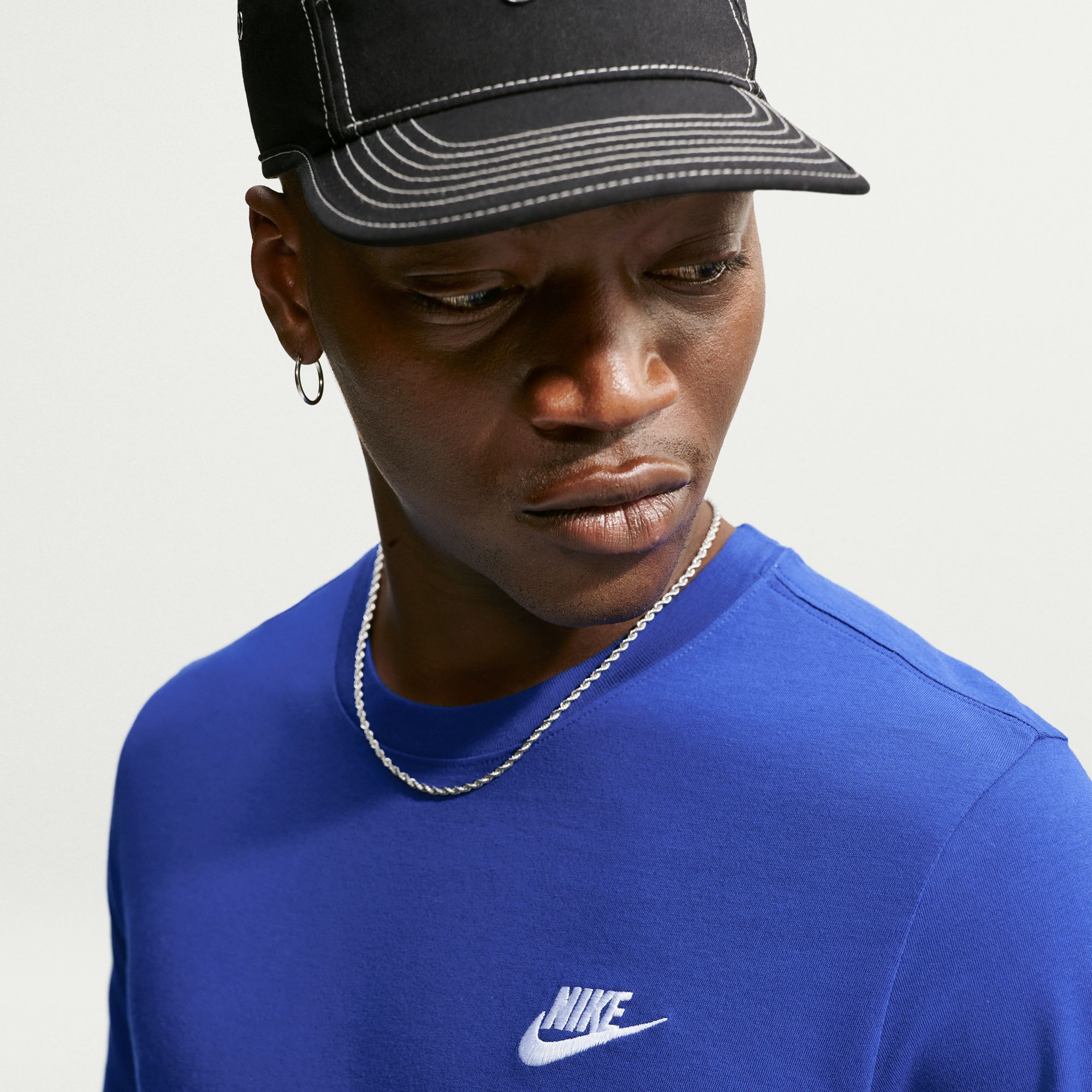 Nike Sportswear Club image number 4
