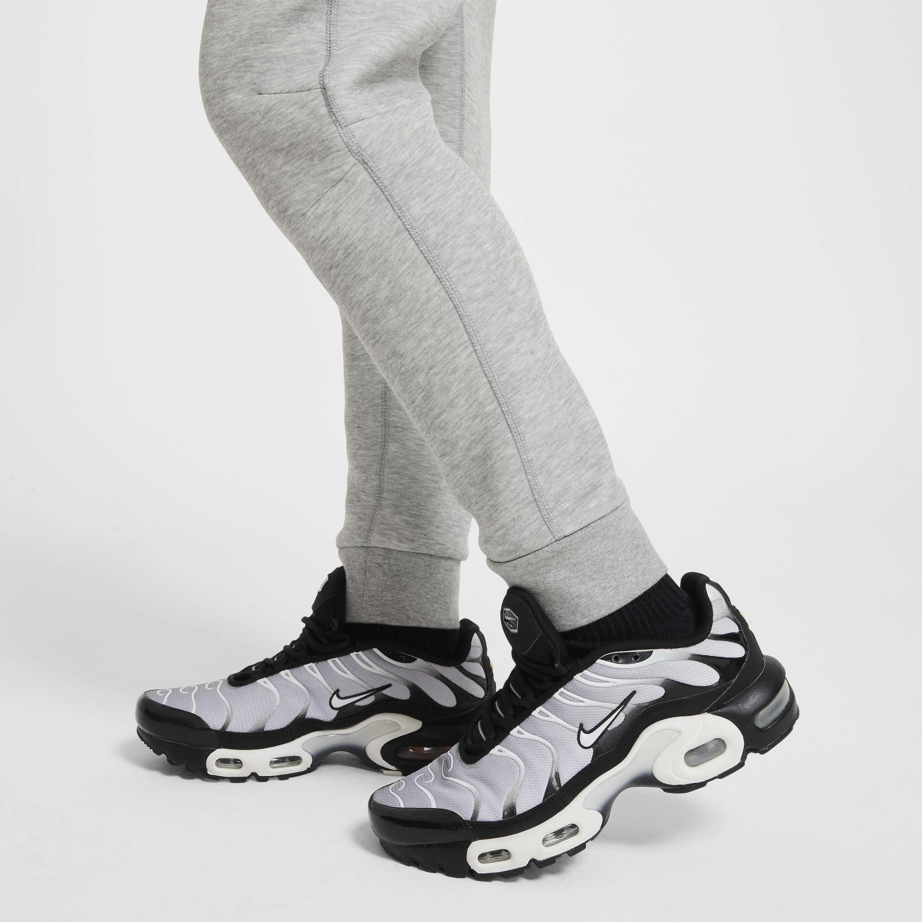 F.C. Barcelona Tech Fleece image number 5