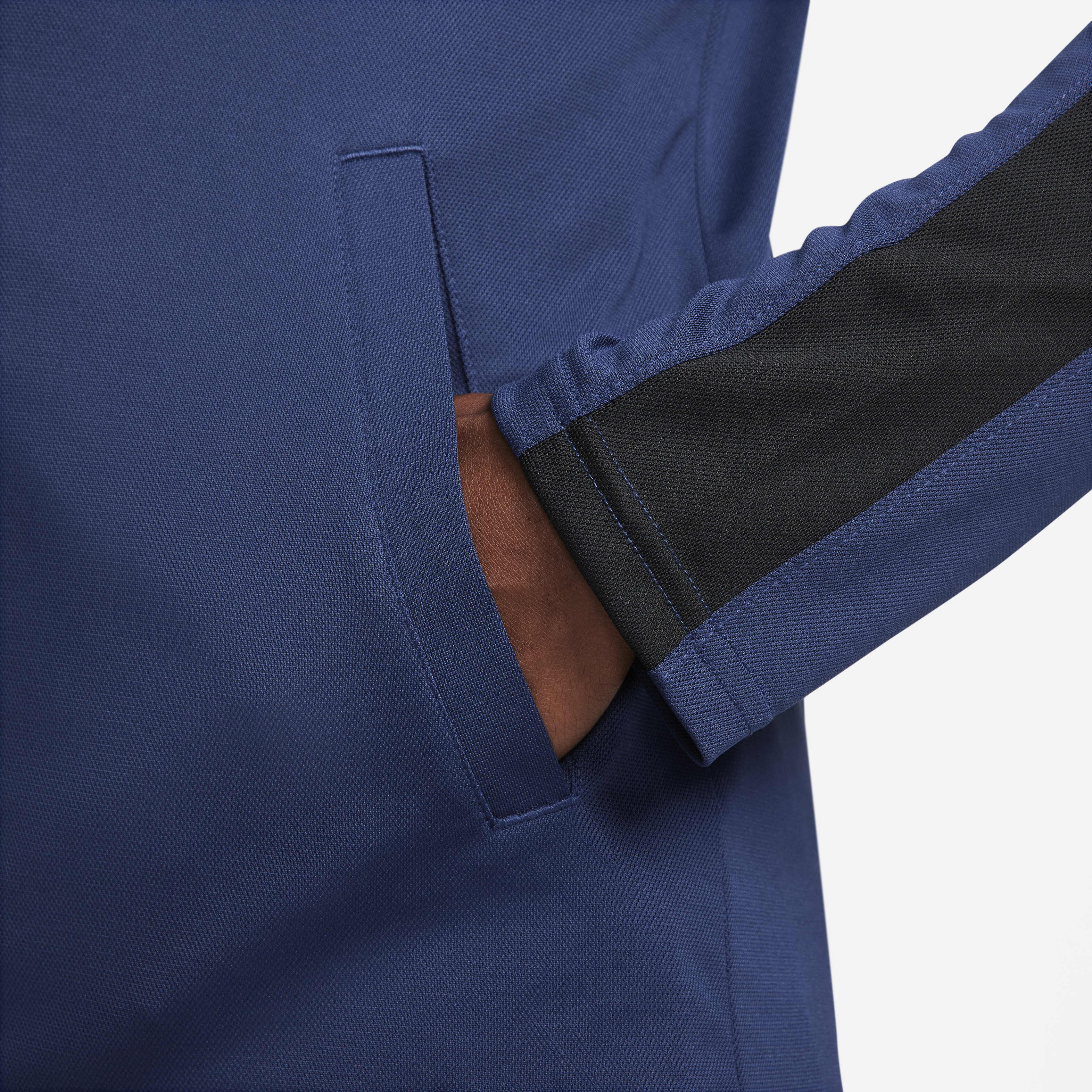 Nike Academy image number 3