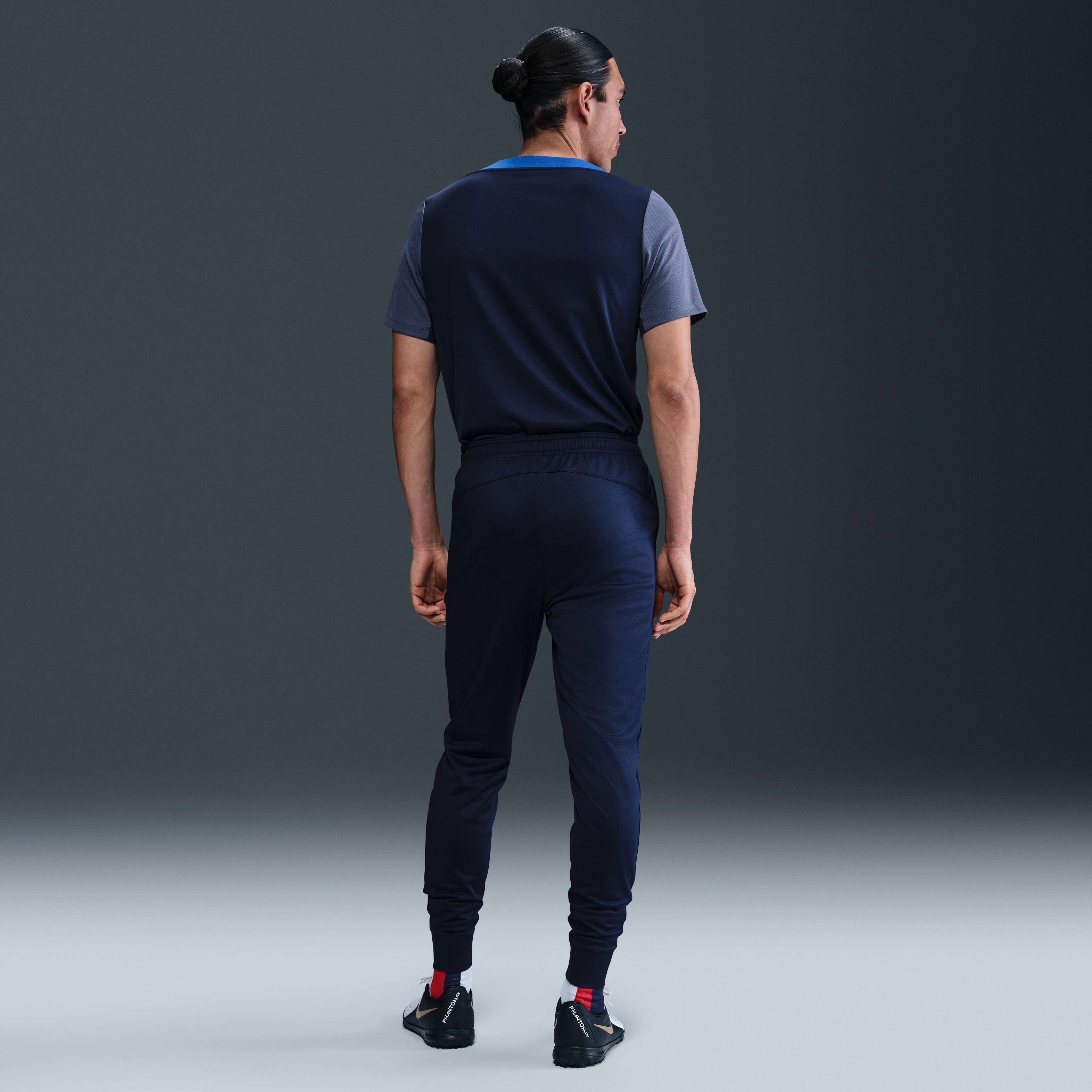 باريس سان-جيرمان سترايك image number 4