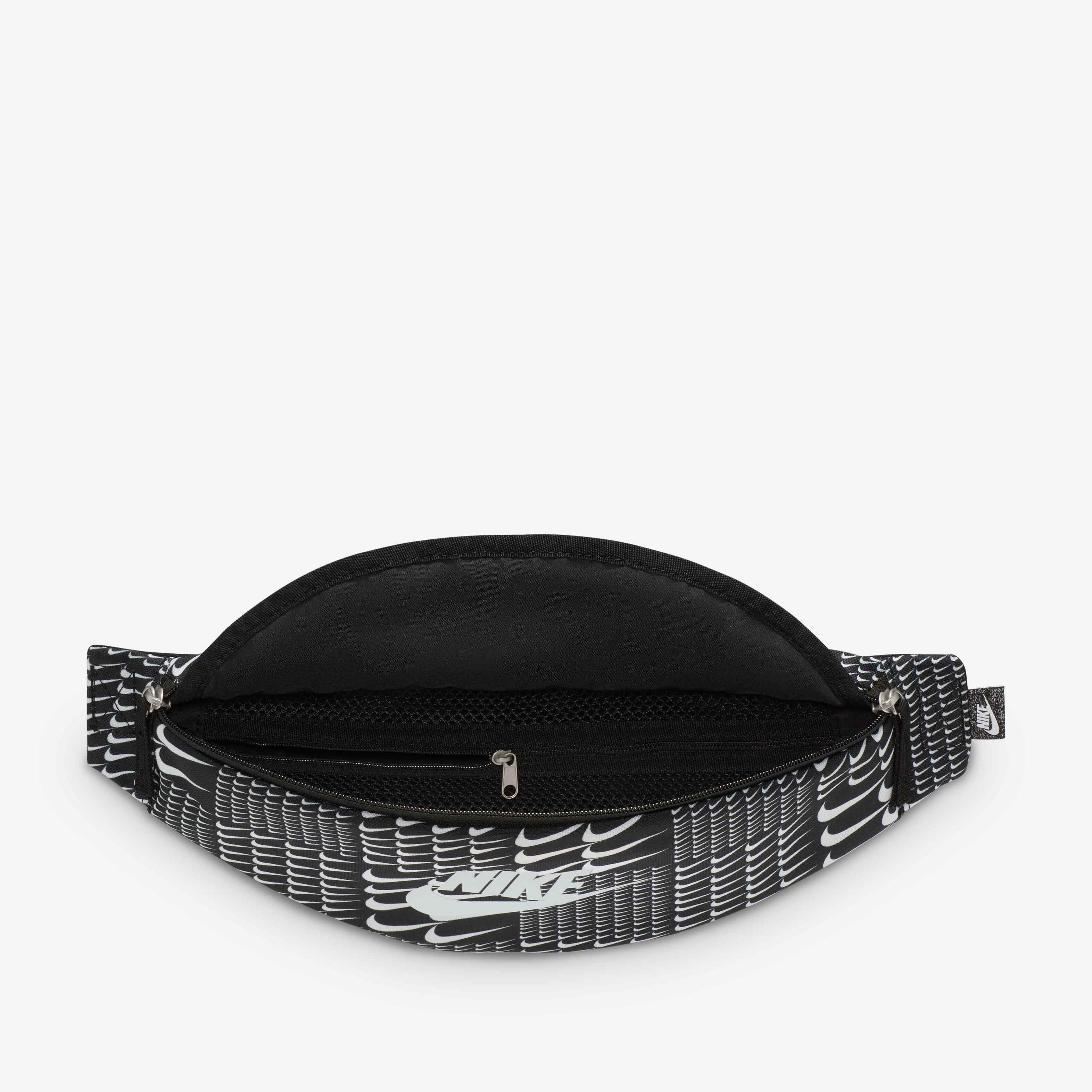 نايكي هيرتدج image number 3