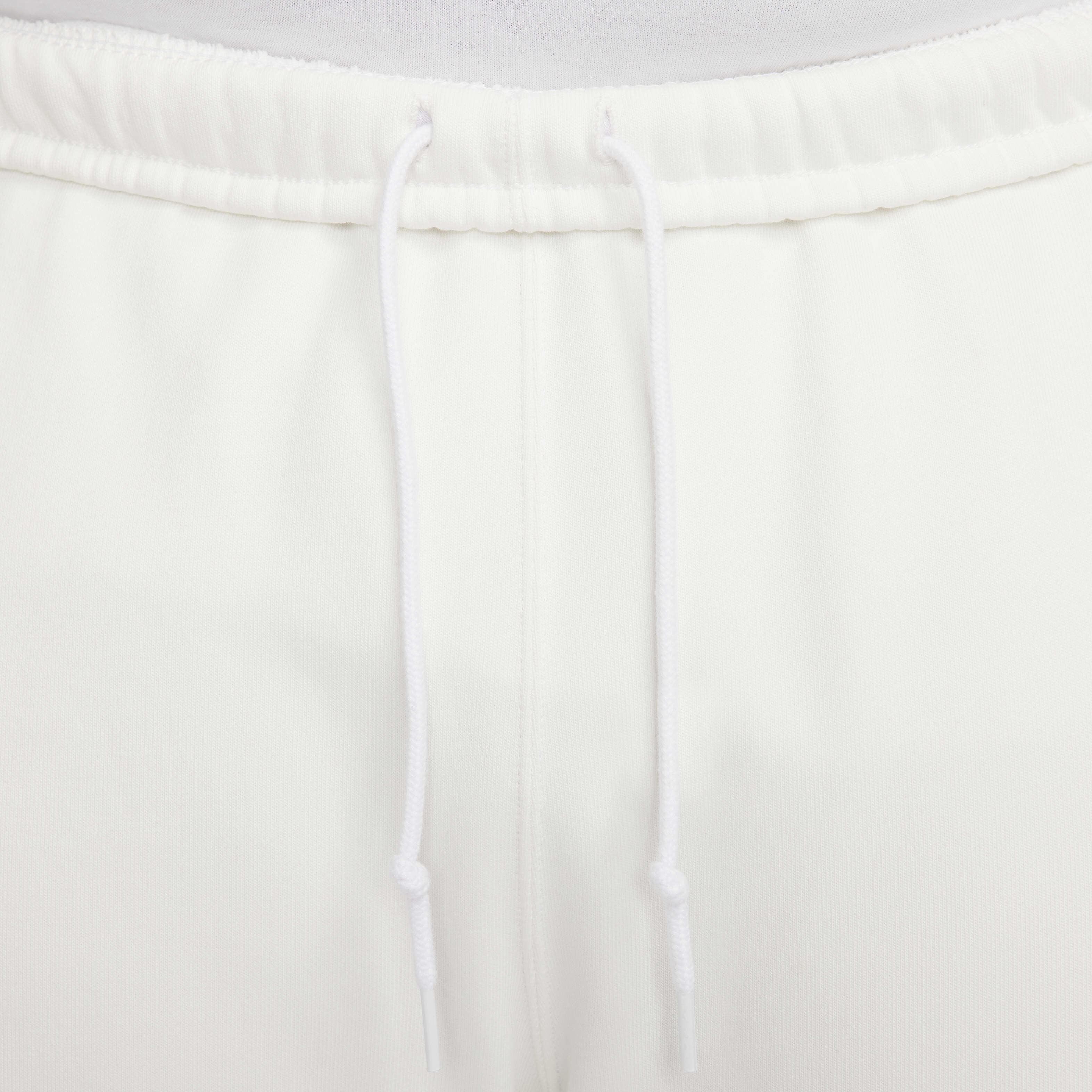 Nike Solo Swoosh image number 8