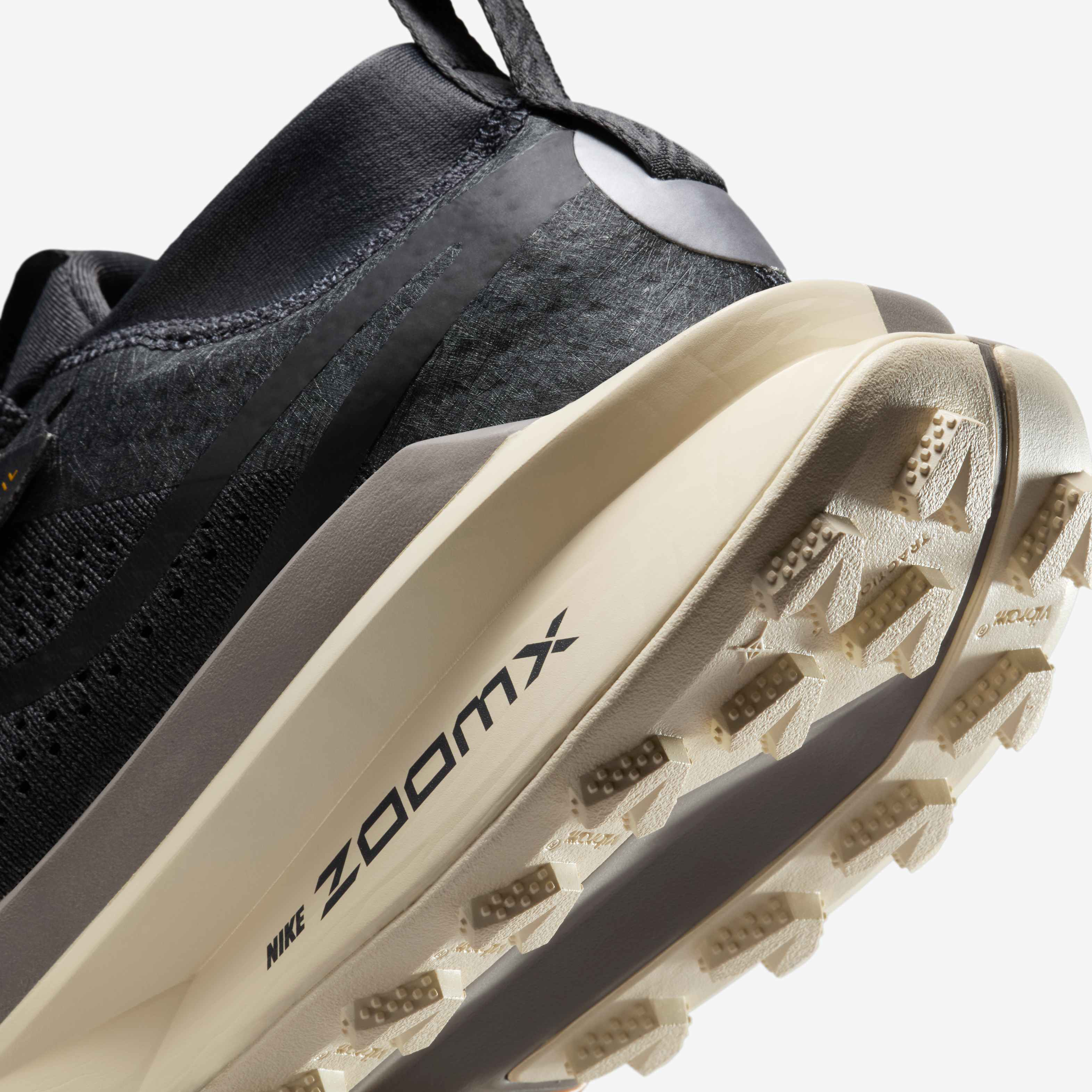 Nike Zegama 2 image number 7