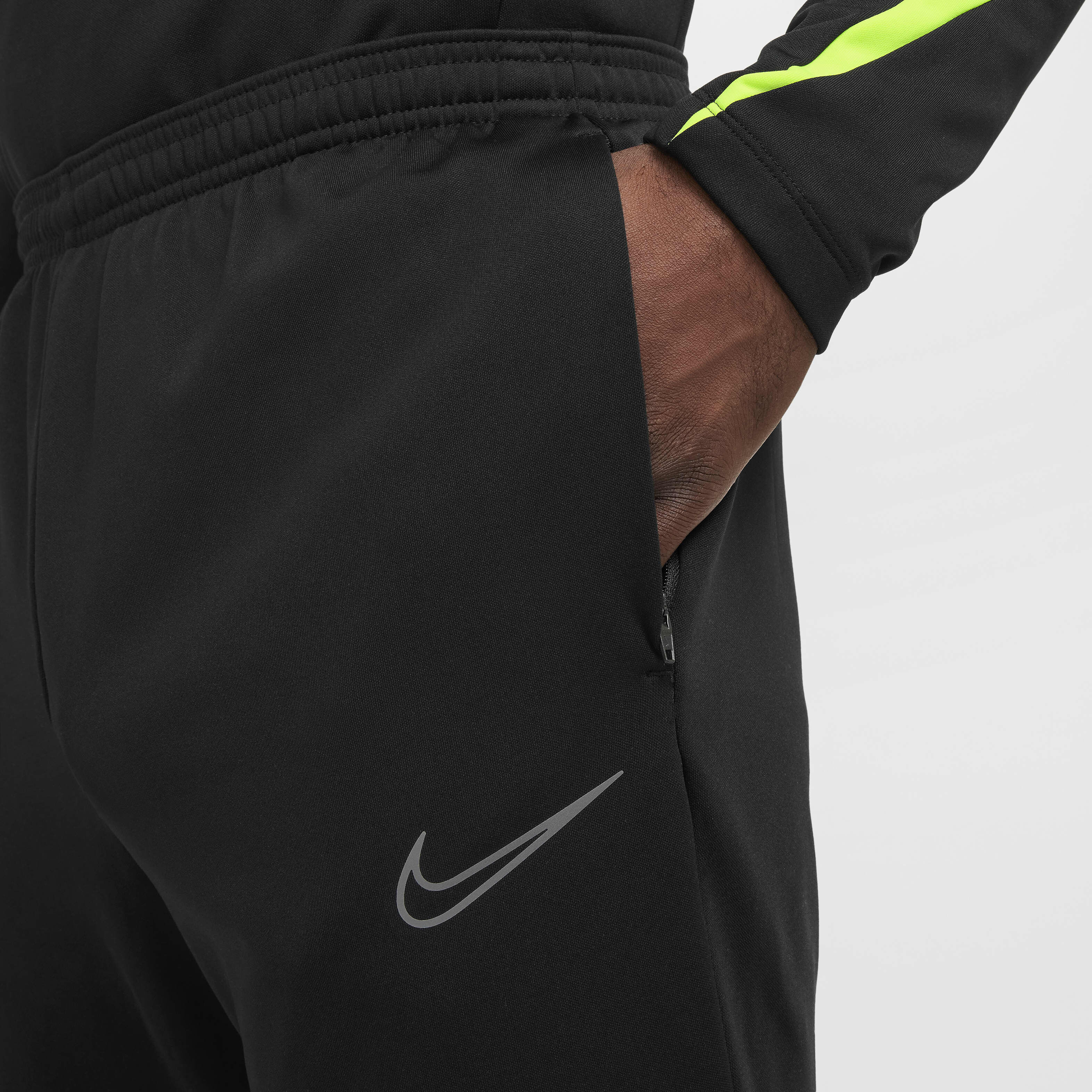 Buy Nike Academy Winter Warrior Men s Therma FIT Football Pants Nike Kuwait Official