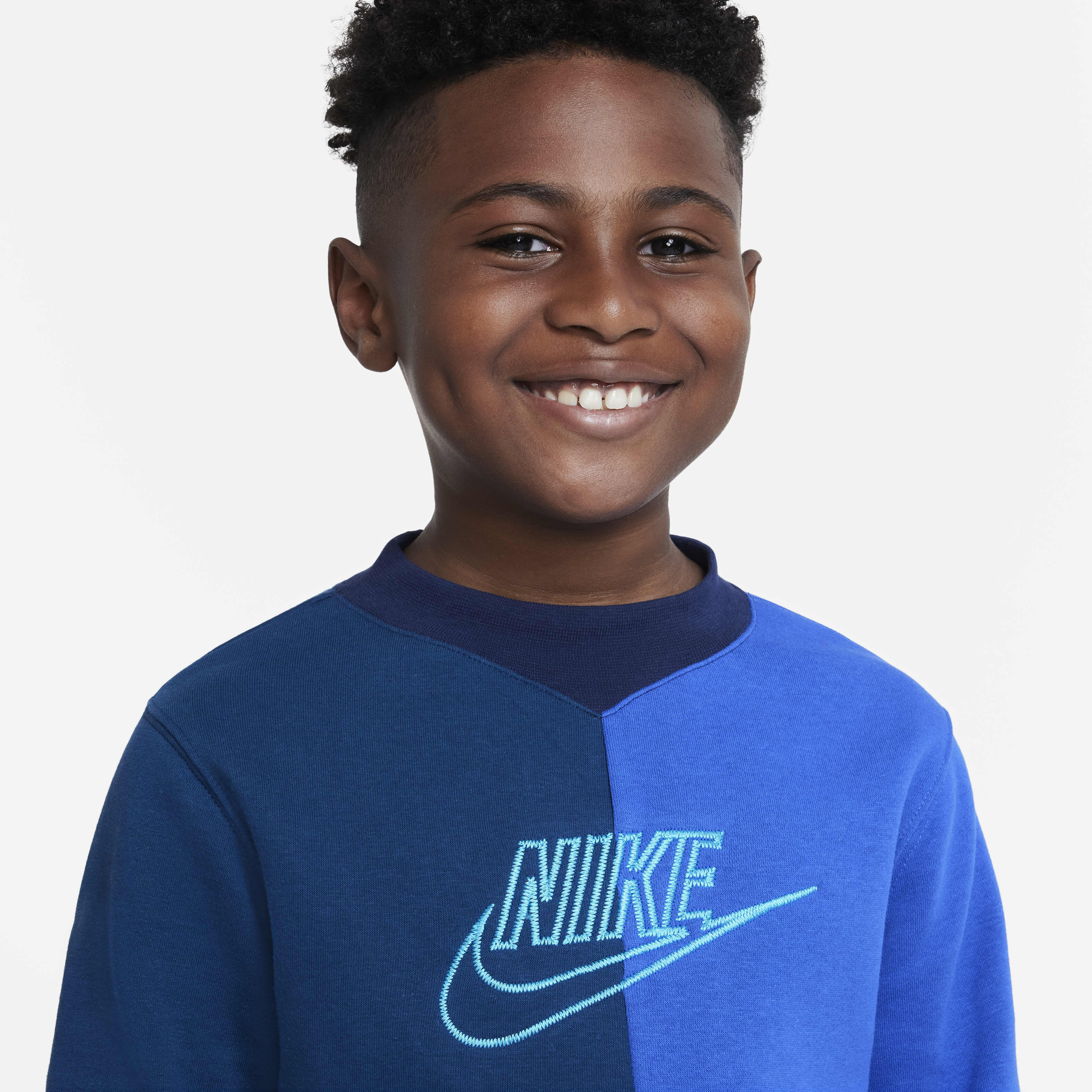 نايكي سبورتسوير image number 2