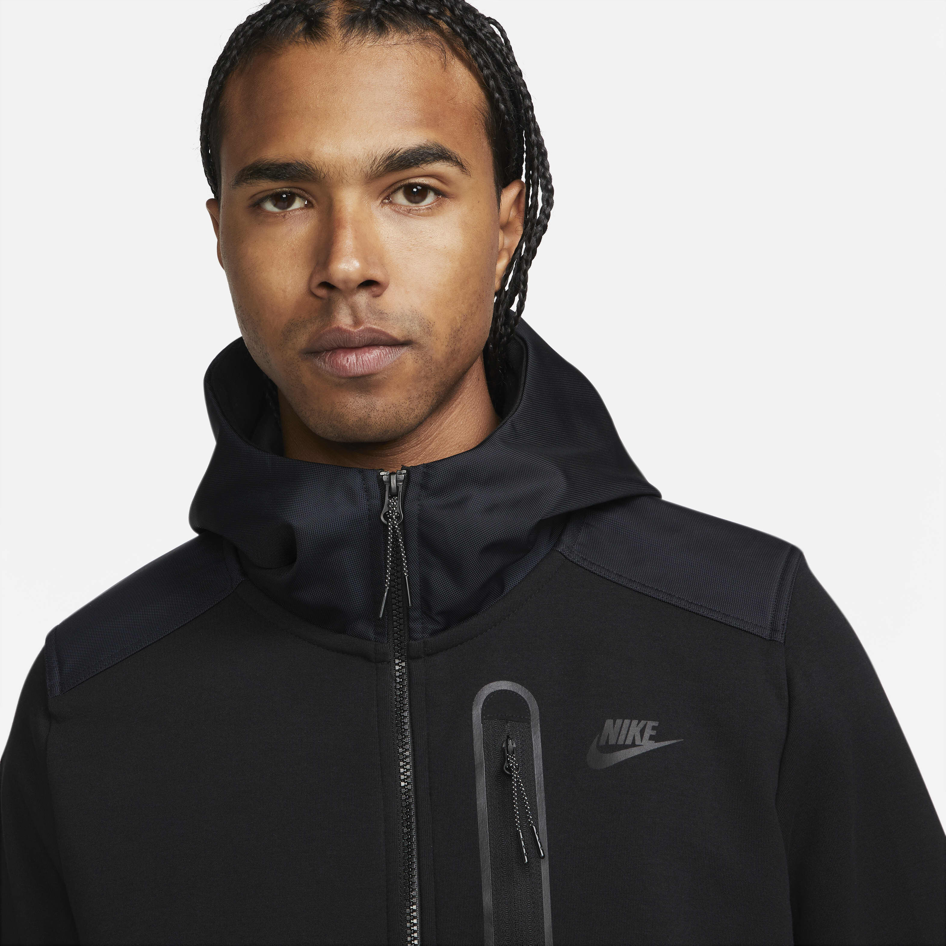 Nike Sportswear Tech Fleece image number 2