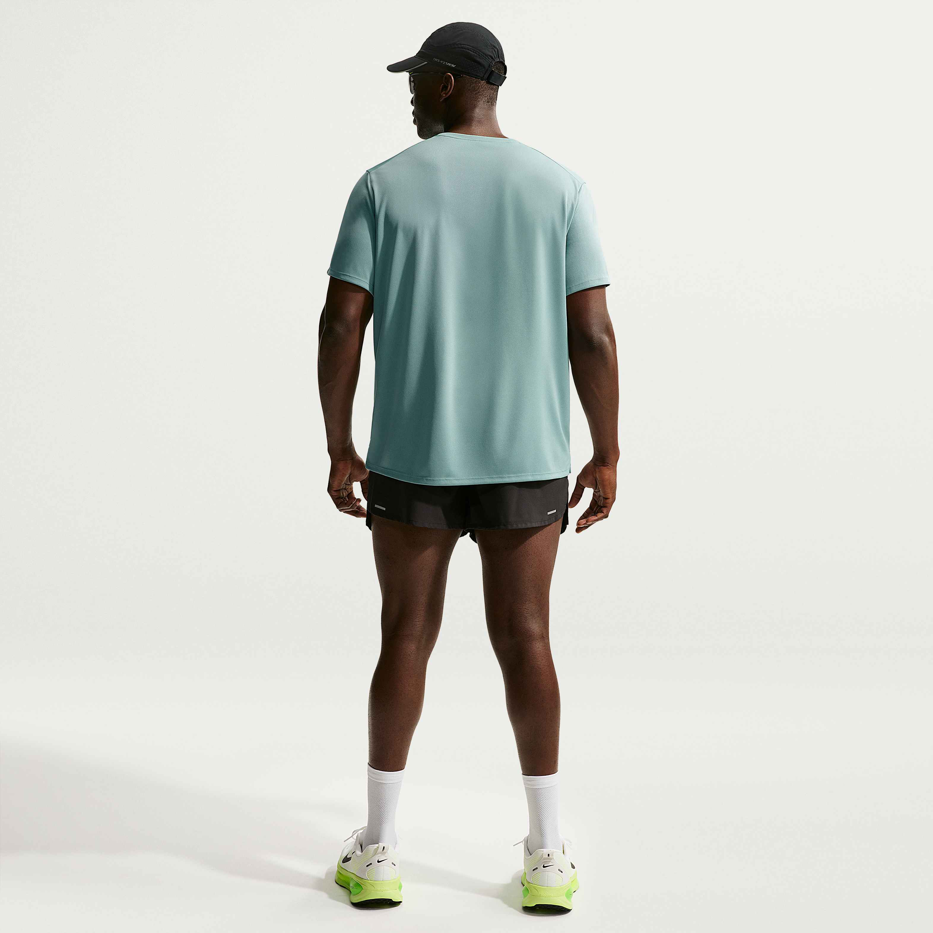 Nike Miler image number 9