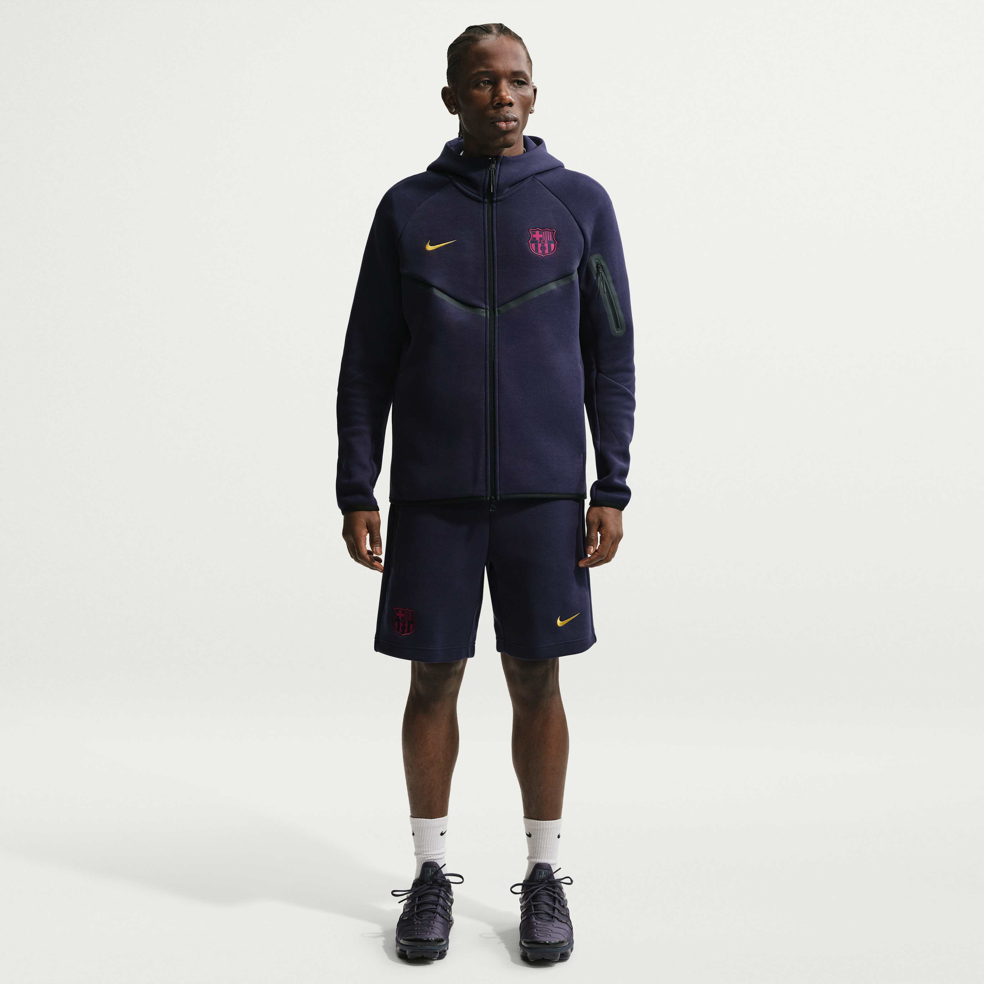 F.C. Barcelona Tech Fleece image number 0