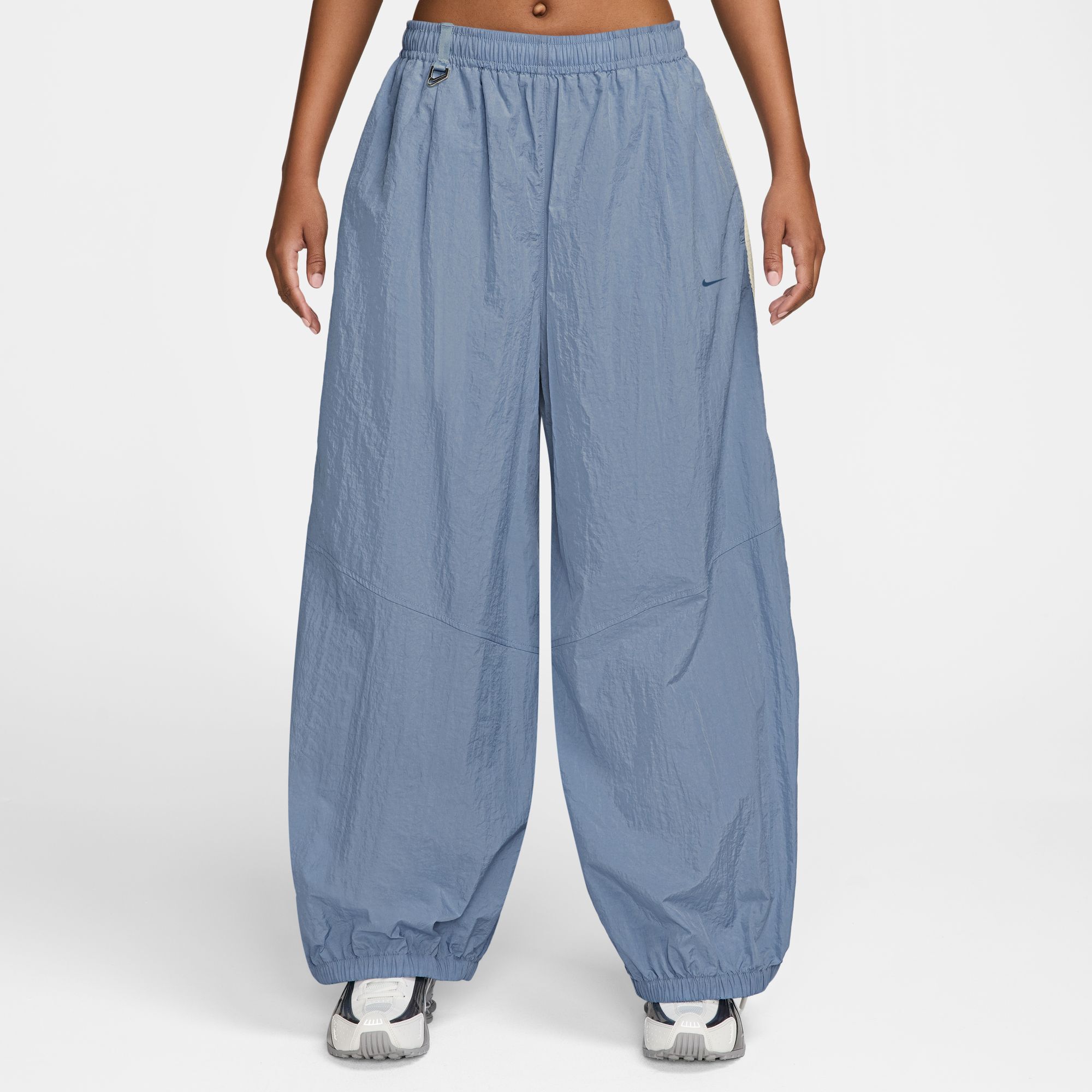Nike Sportswear image number 0