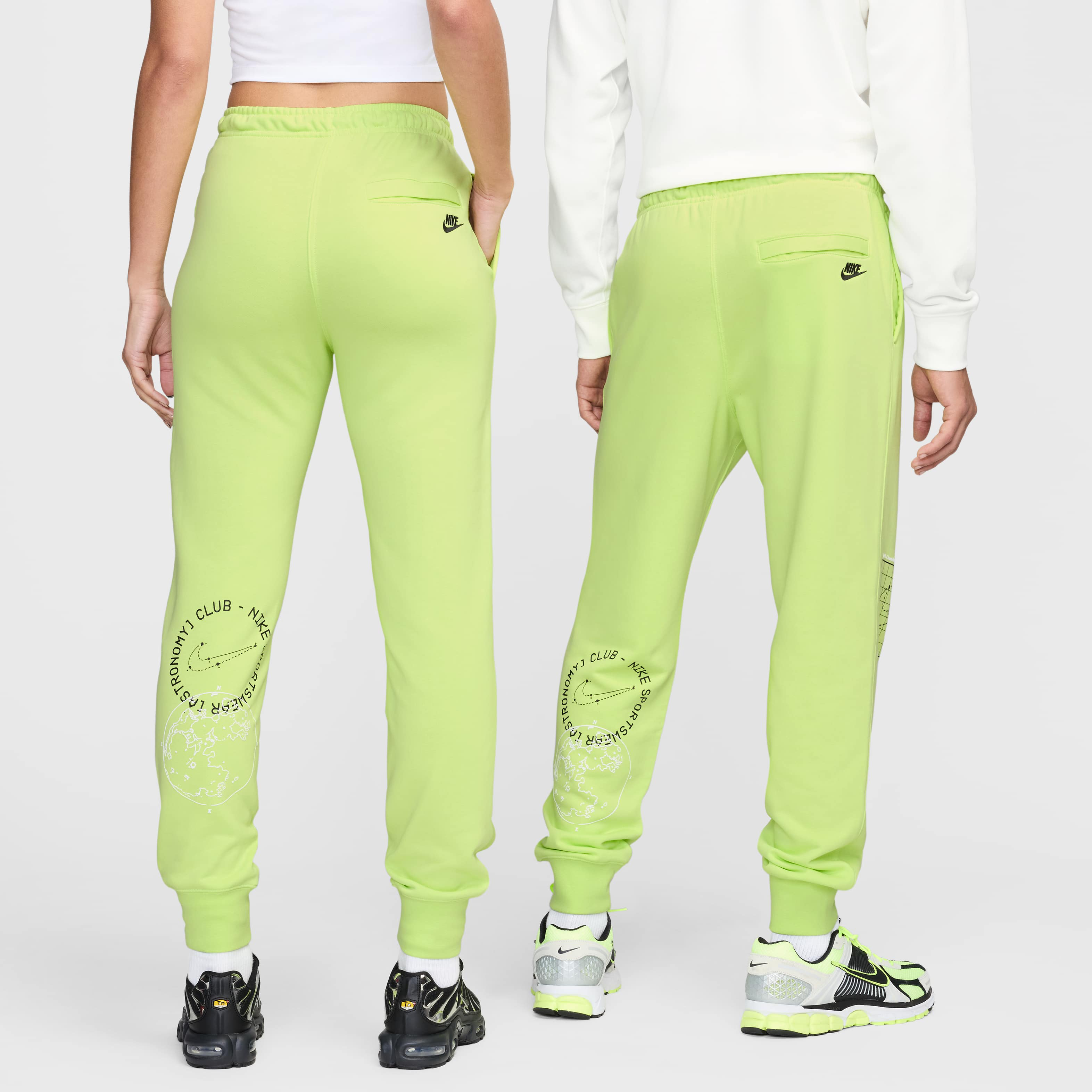 Nike Club image number 1