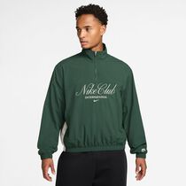 Nike Sportswear Club