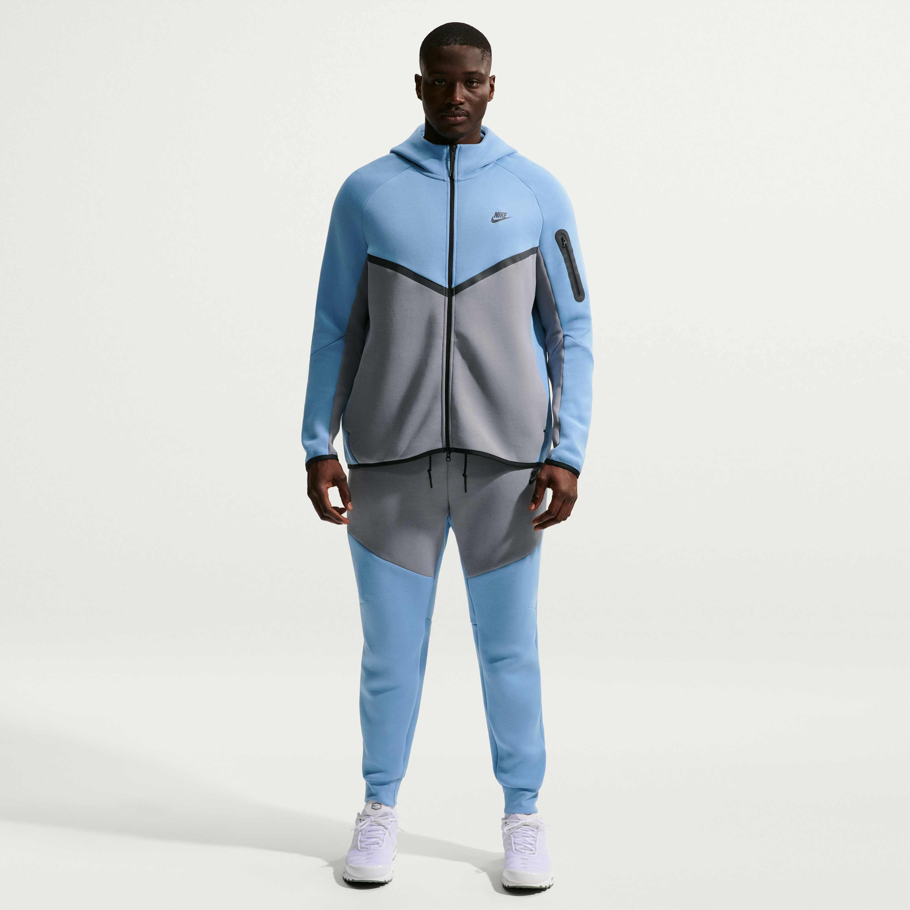 Nike Tech image number 8