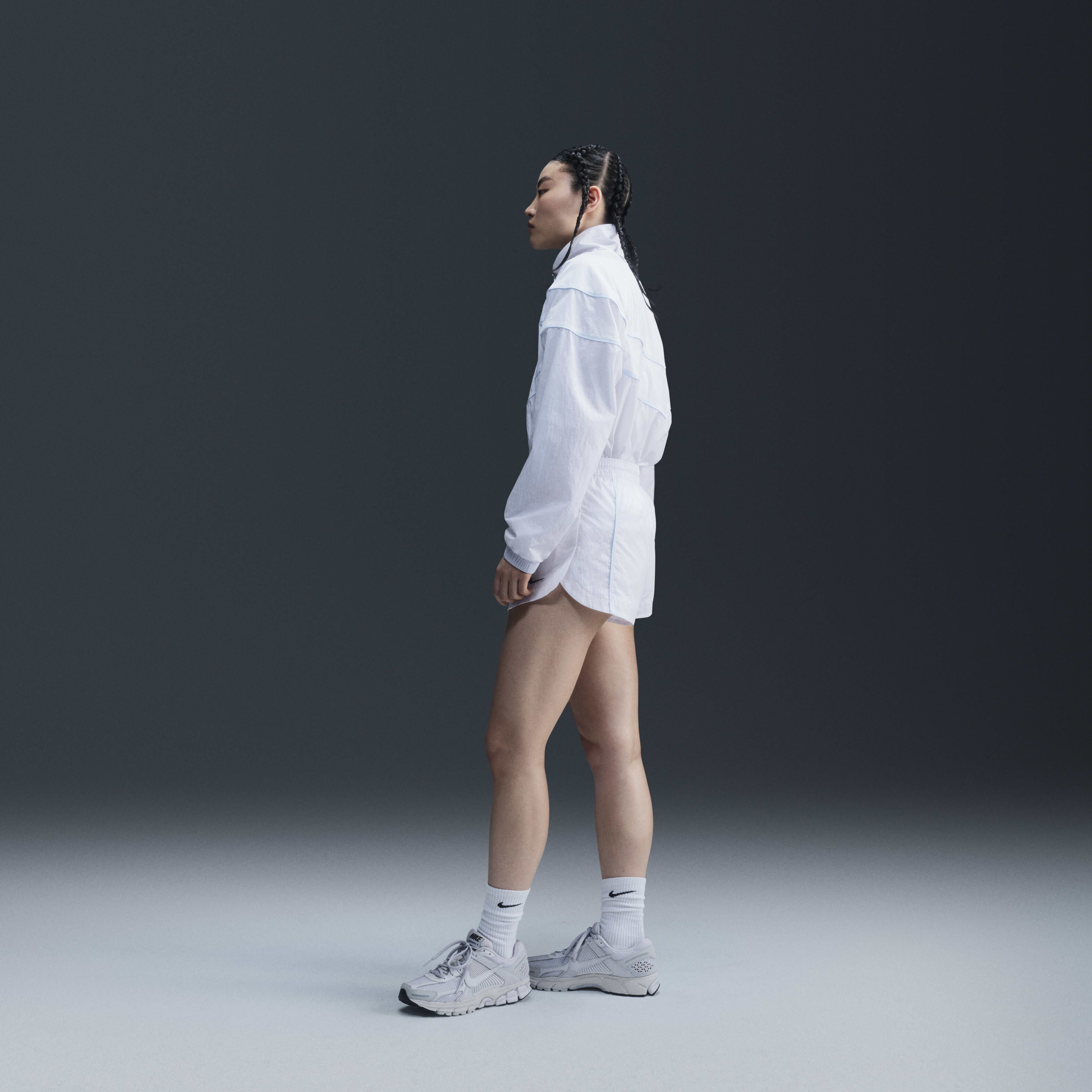 Nike Windrunner image number 4