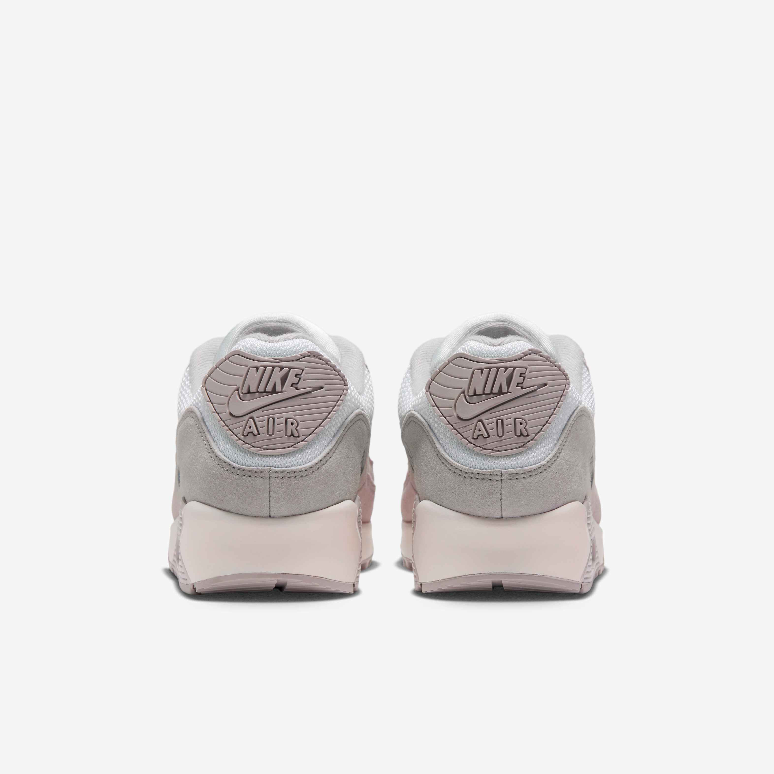 Nike Air Max III image number 5