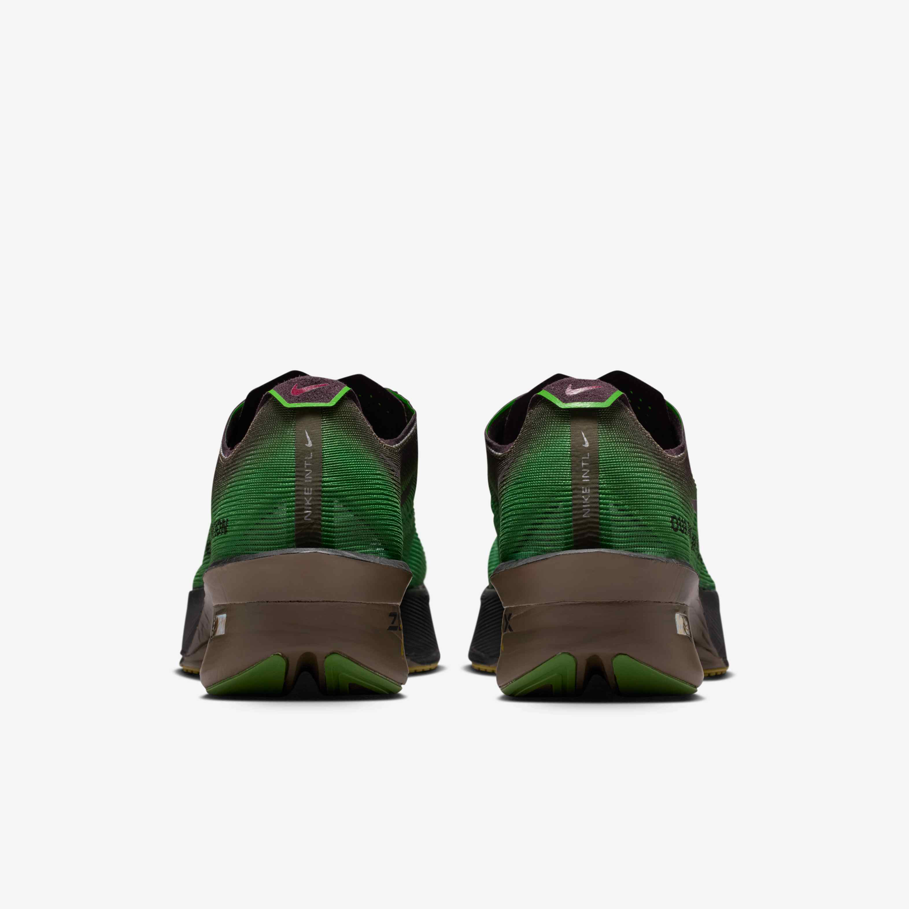 Nike Vaporfly 4 image number 5