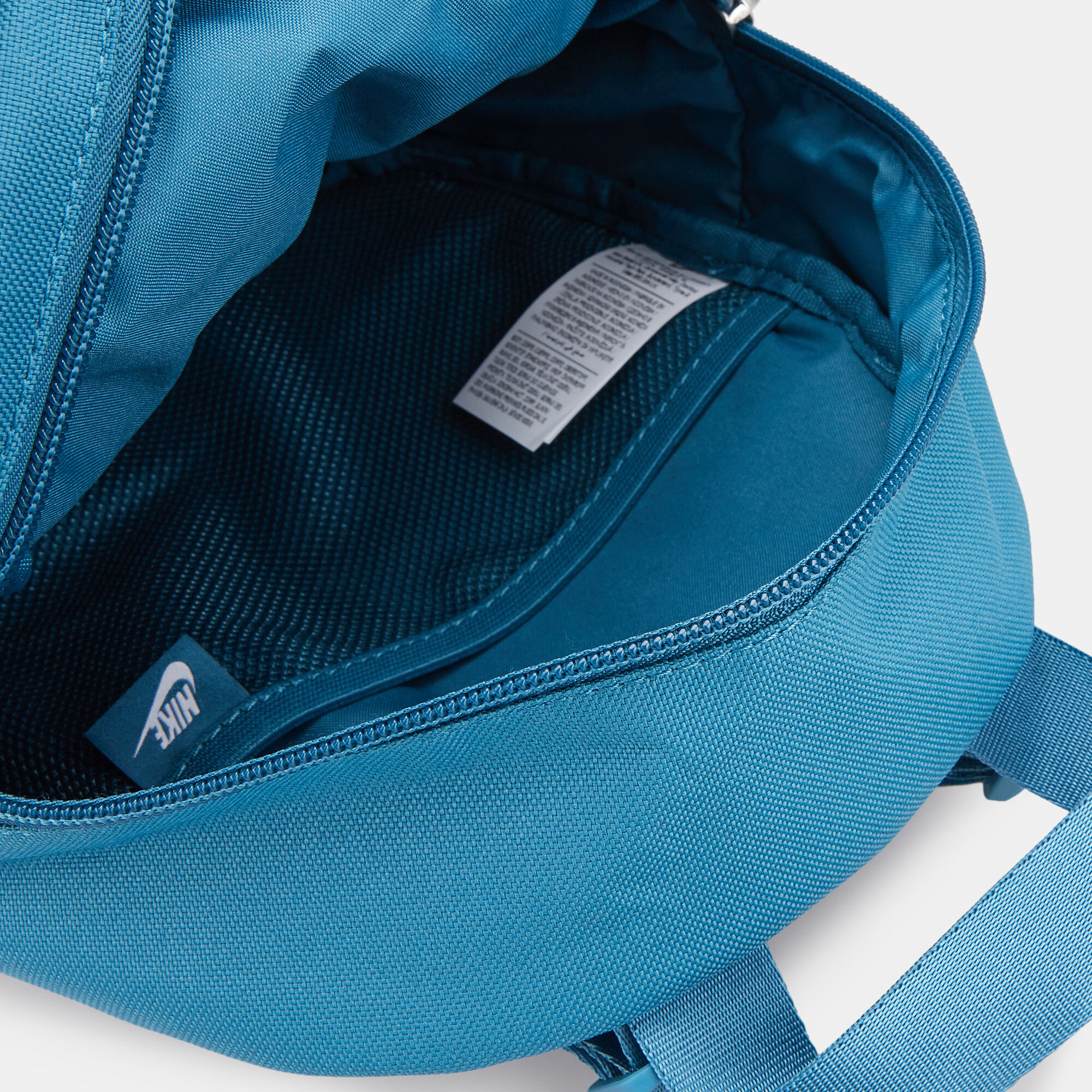 Women's Sportswear Futura 365 Mini Backpack image number 3